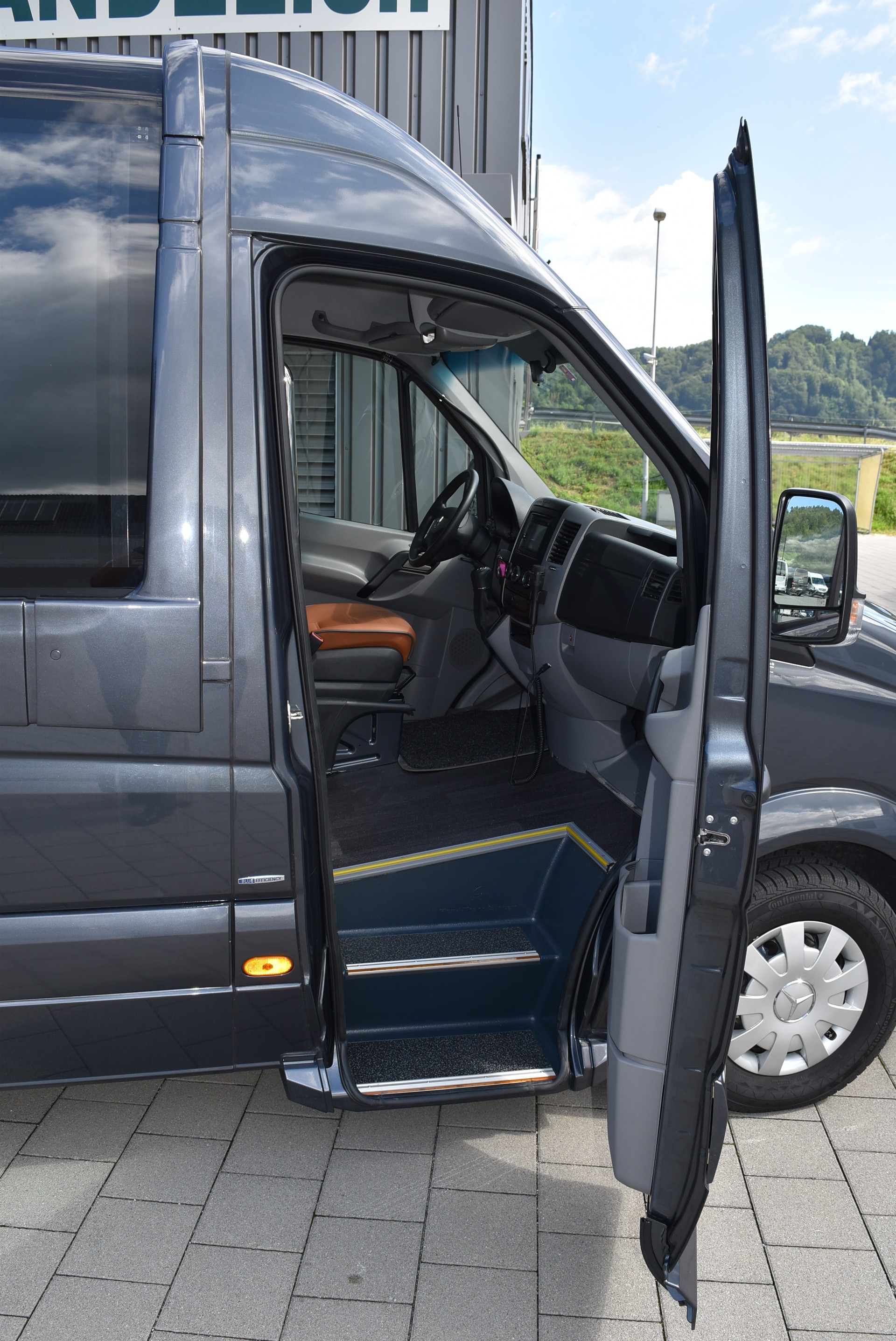 MERCEDES-BENZ Sprinter 316 Cabriobus (B27)-image-4