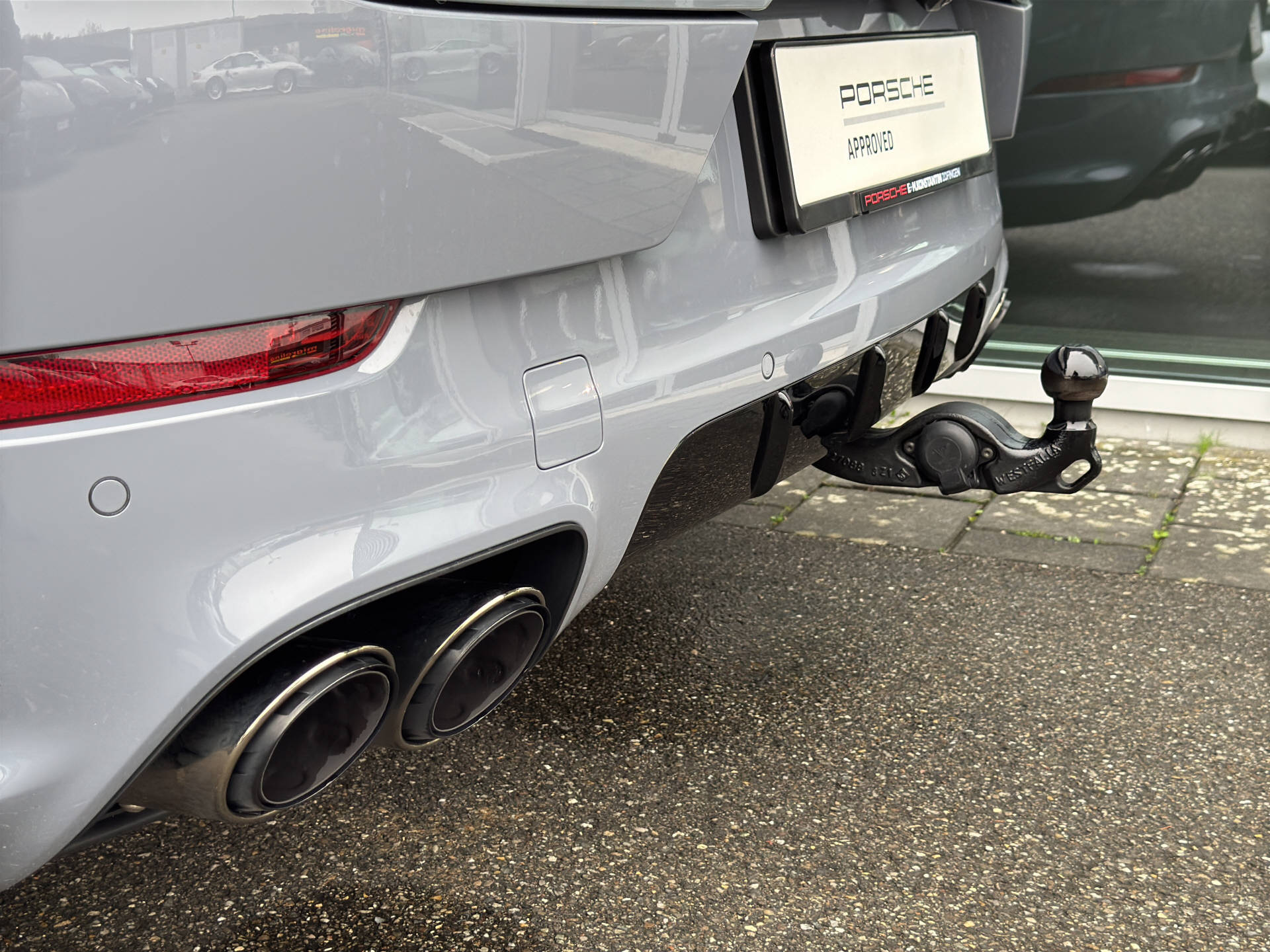 PORSCHE Cayenne S Coupé-image-5