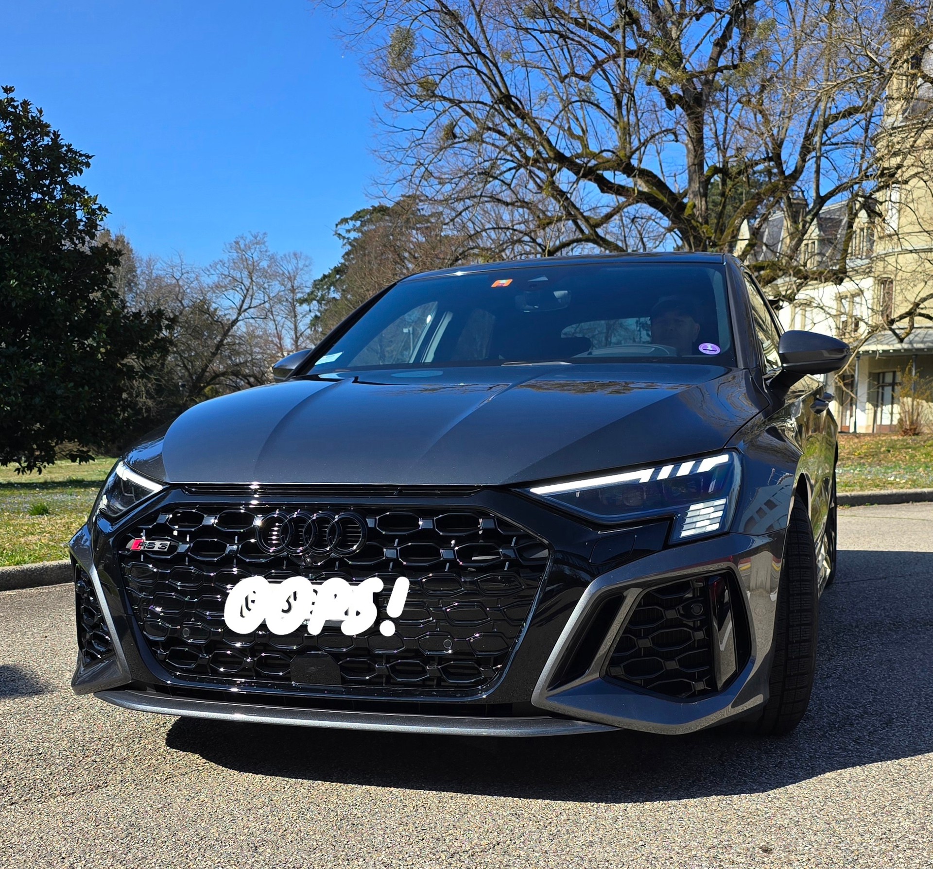 AUDI RS3 Sportback 2.5 TSI quattro S-tronic-image-3