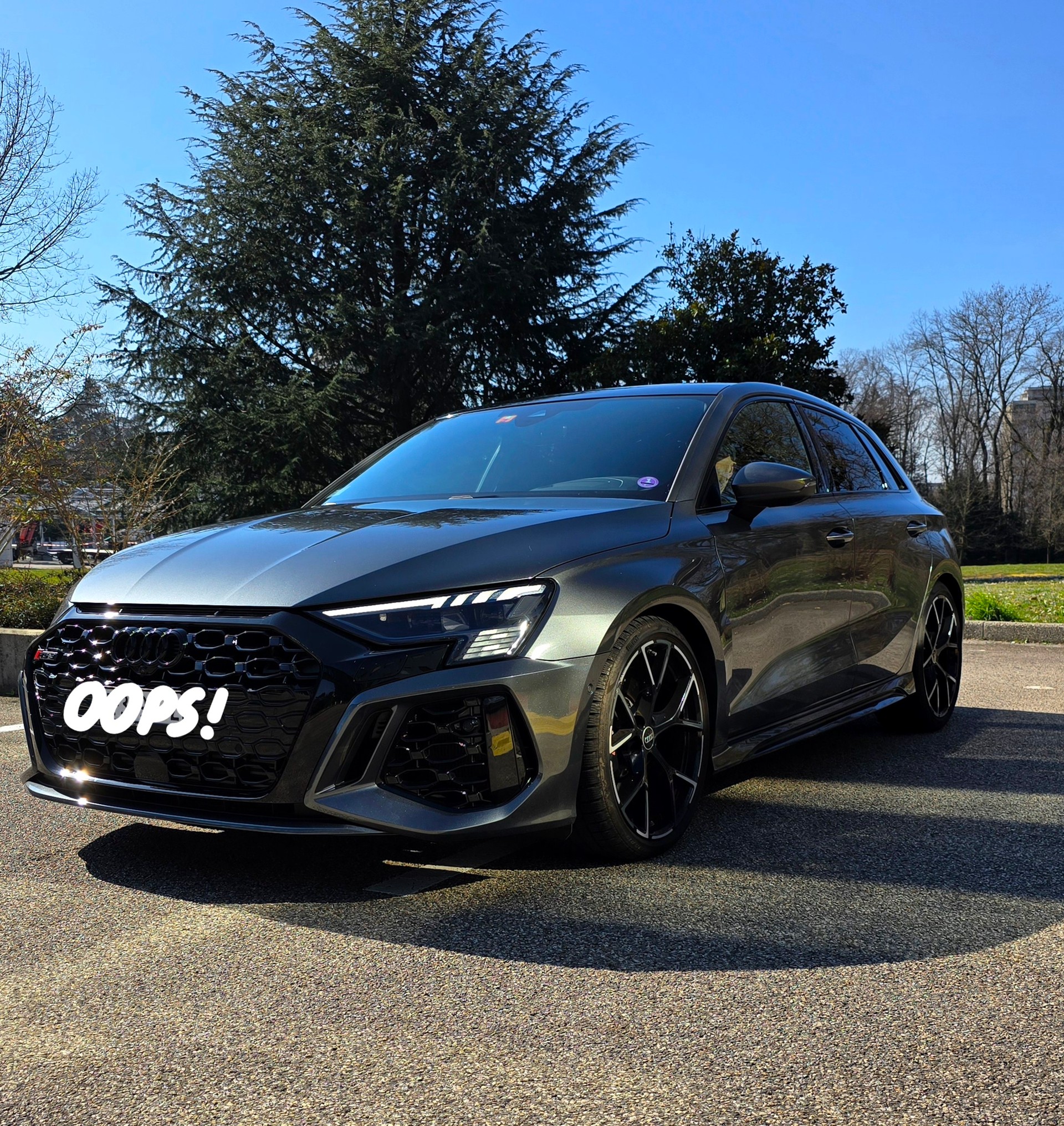 AUDI RS3 Sportback 2.5 TSI quattro S-tronic-image-0