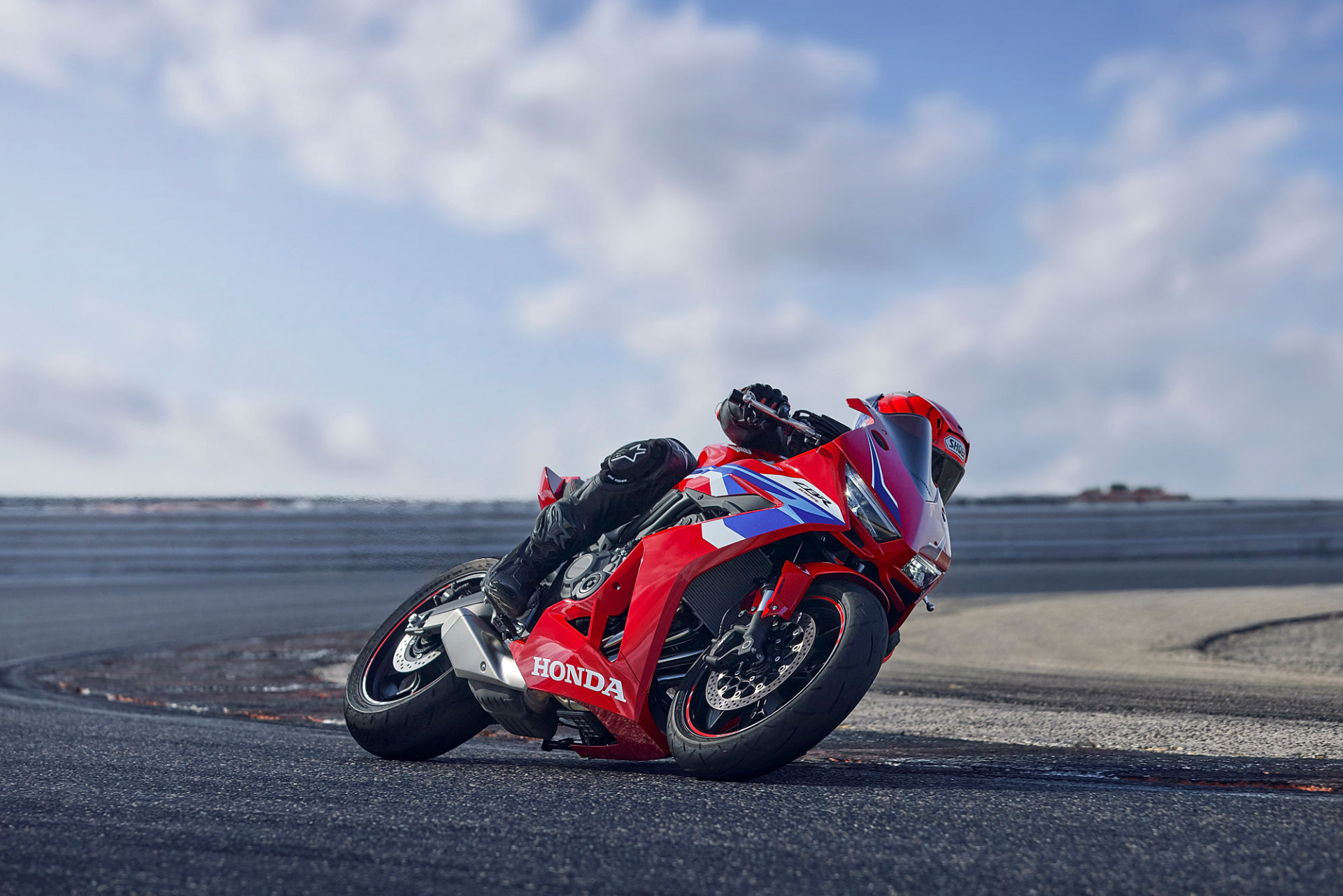 HONDA CBR 650 R E-Clutch-showroom-element-3