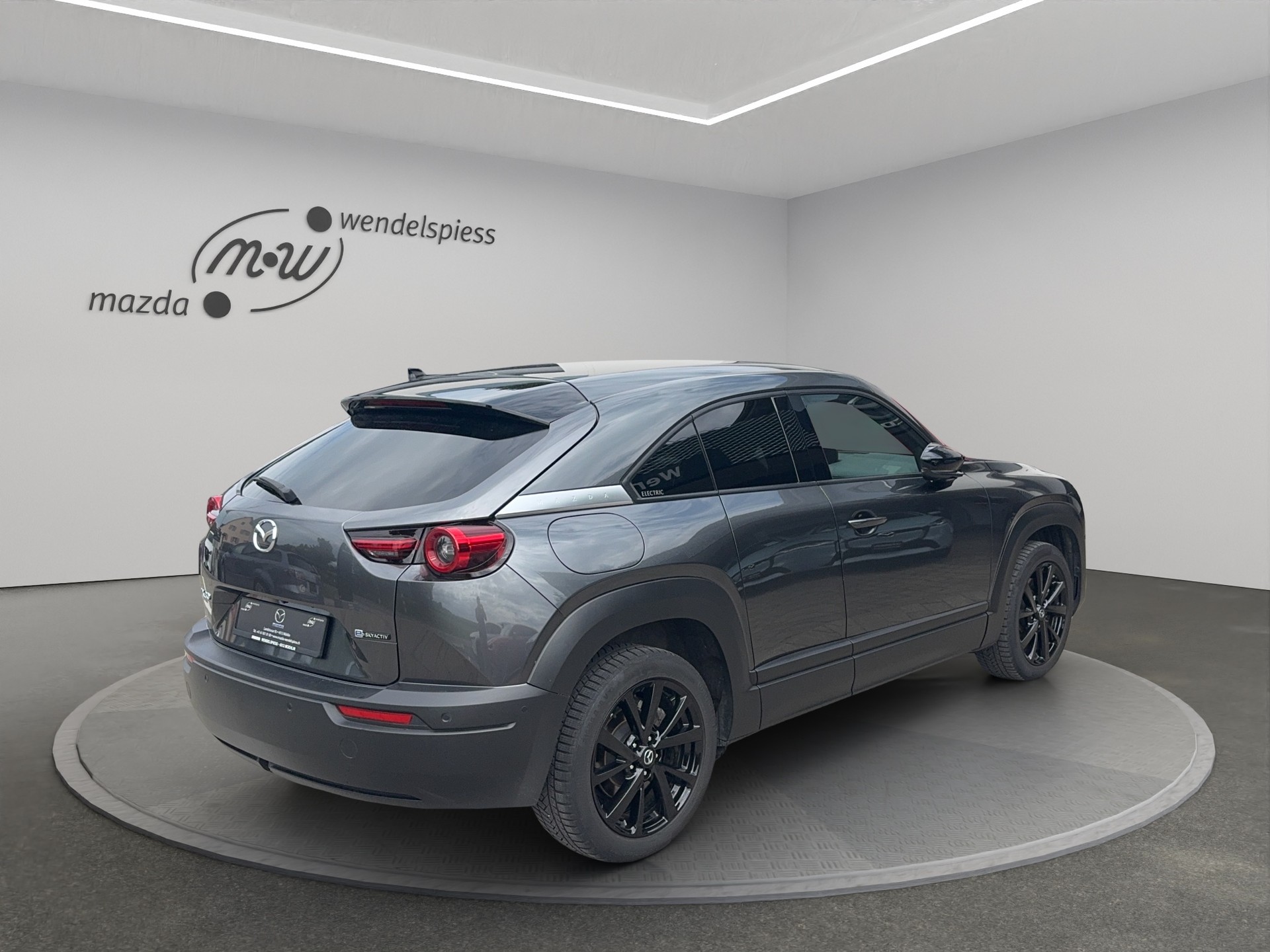 MAZDA MX-30 e-Skyactiv Revolution-image-10