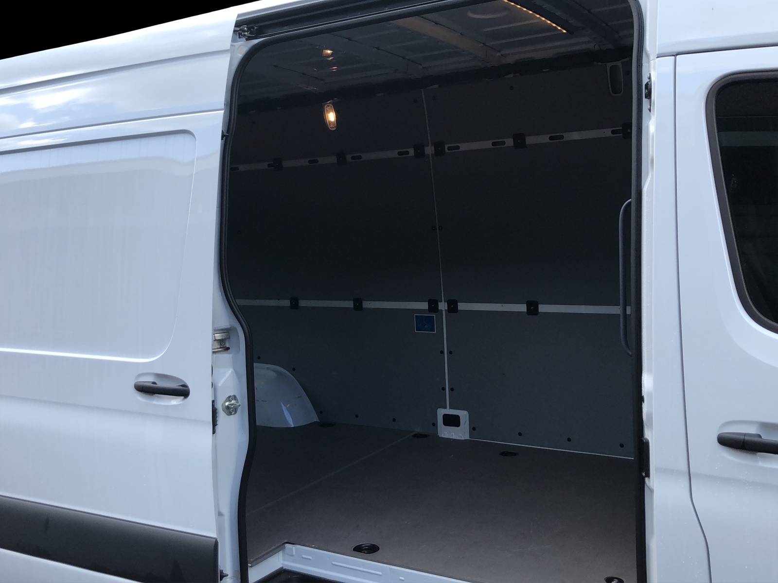 MERCEDES-BENZ Sprinter 317 CDI Lang-image-12