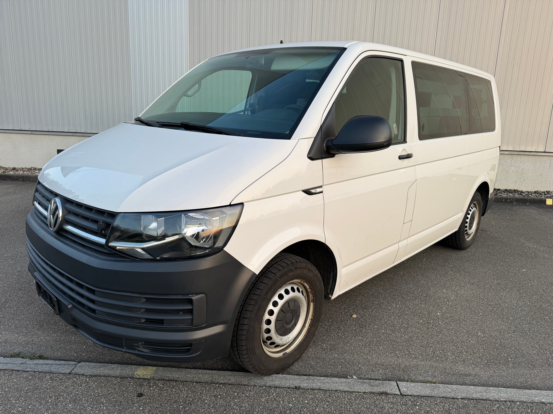 VW T6 2.0 TDI 4Motion-image-1