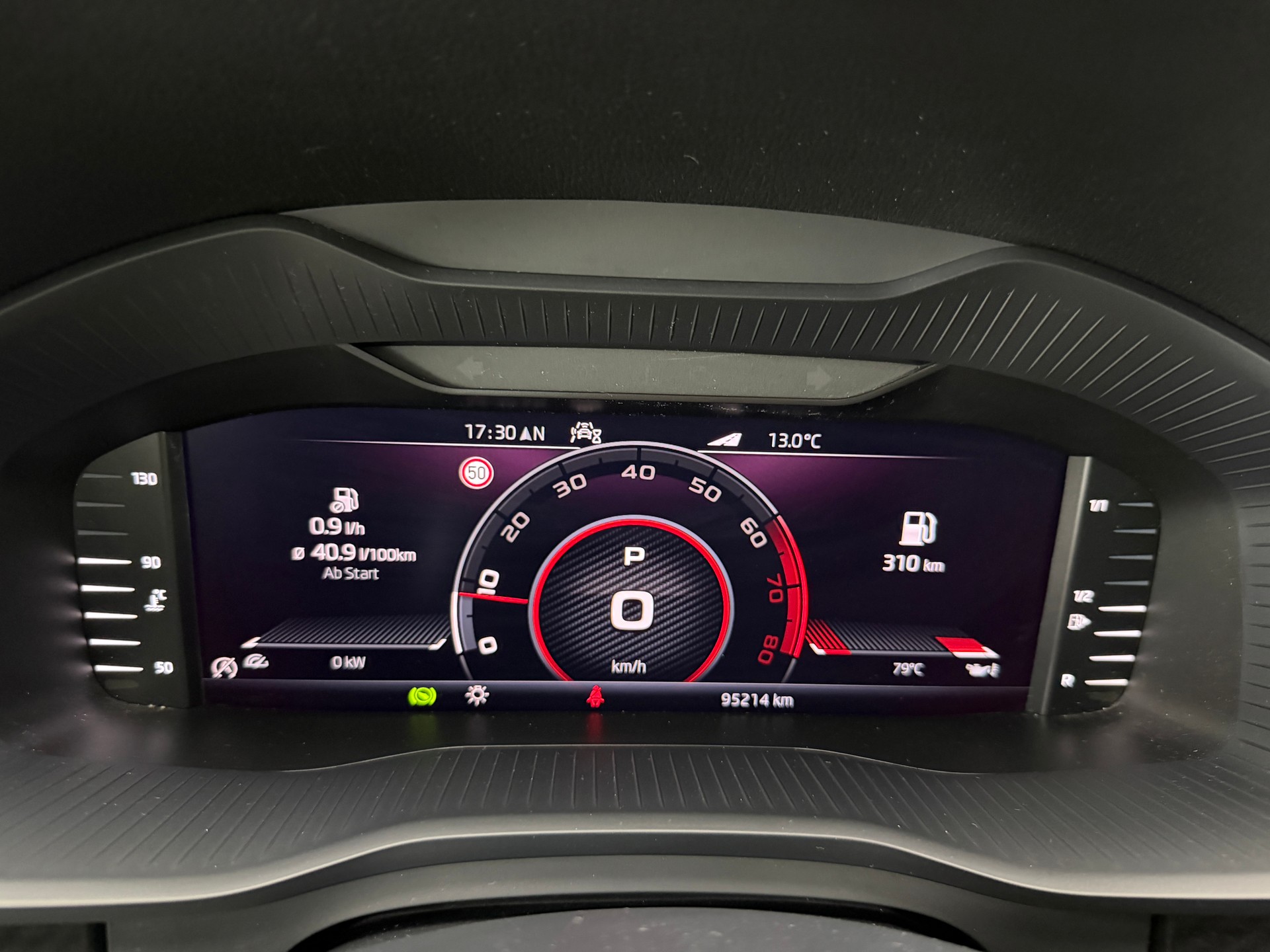 SKODA Kodiaq 2.0 TSI 4x4 Stahl Grau 7. Plätzer SportLine ★ 360° Kamera ★ Panoramadach ★ Keyless Go ★ AHK Schwenkbar ★-image-17