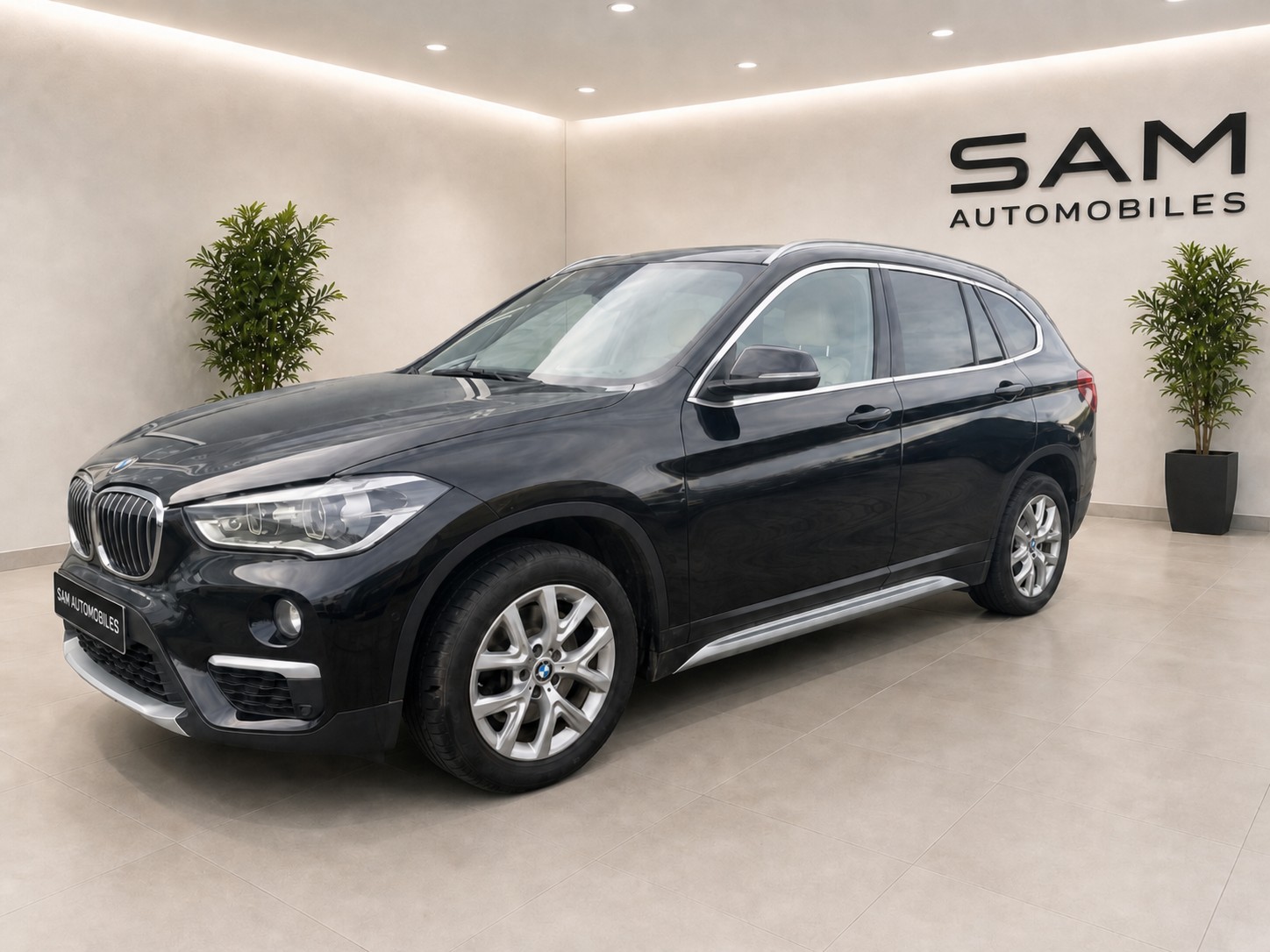 BMW X1 xDrive 25i xLine Steptronic-image-0