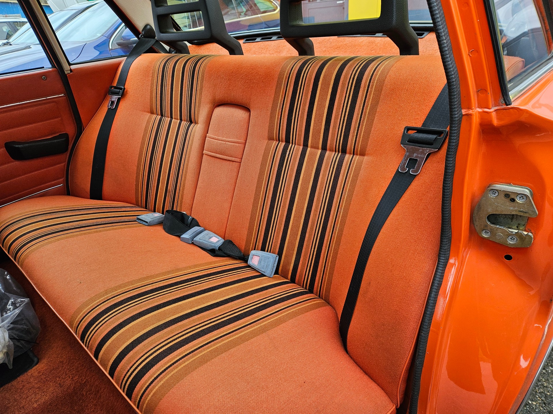 VOLVO Volvo 264-image-12