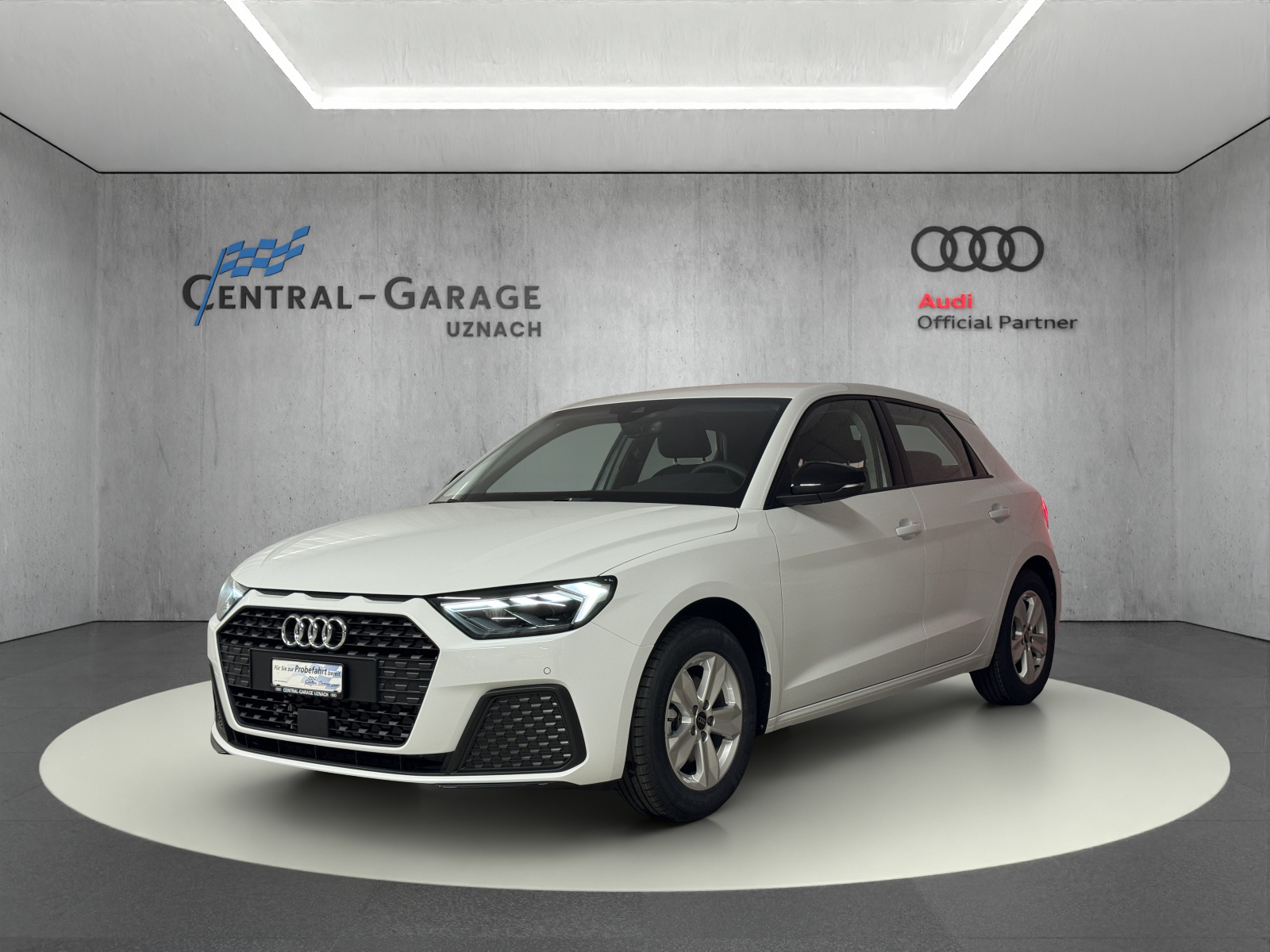 AUDI A1 Sportback 30 TFSI Attraction S-tronic-image-0