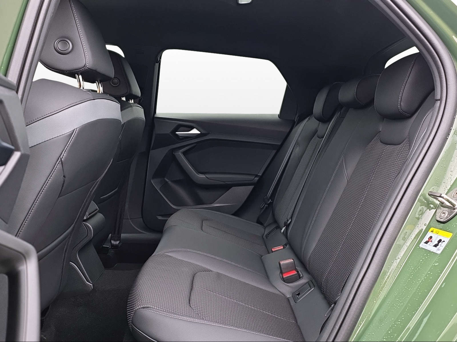 AUDI A1 Sportback 35 TFSI S Line S-tronic-image-10