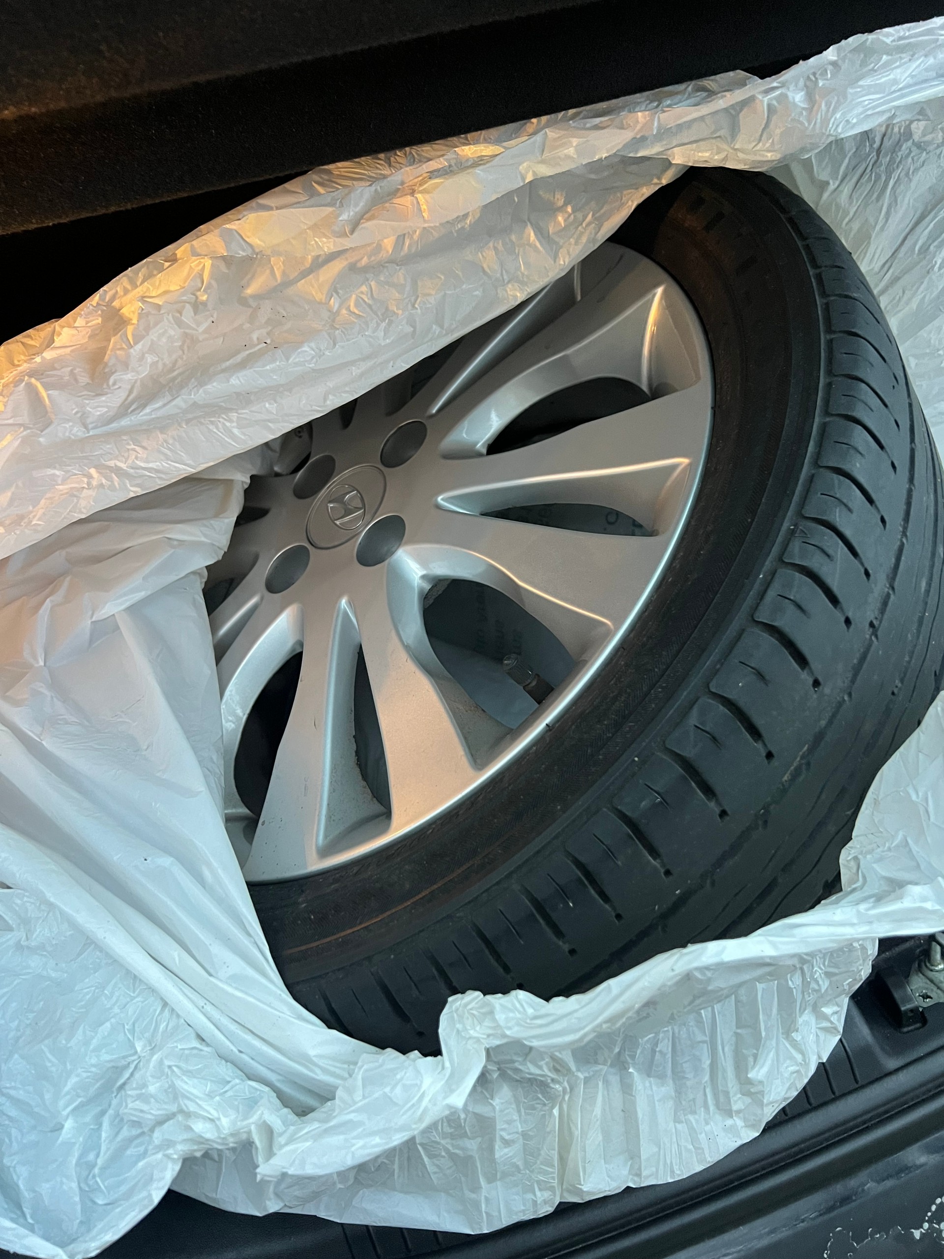 HYUNDAI i20 1.6 Premium Automatic-image-6