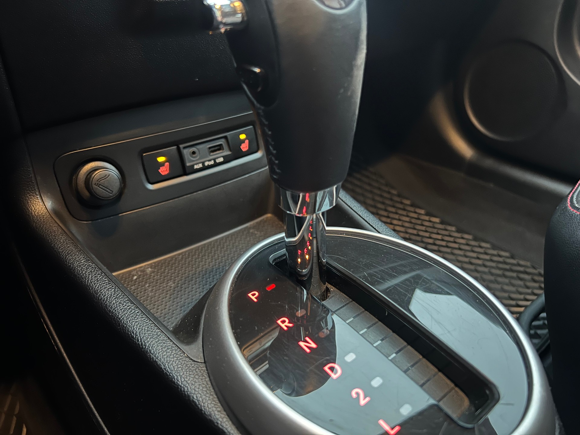 HYUNDAI i20 1.6 Premium Automatic-image-11