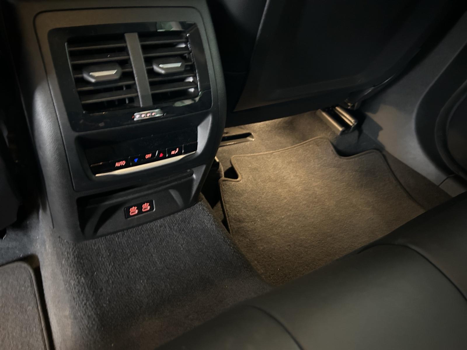 BMW X3 20d xDrive paddles-image-22