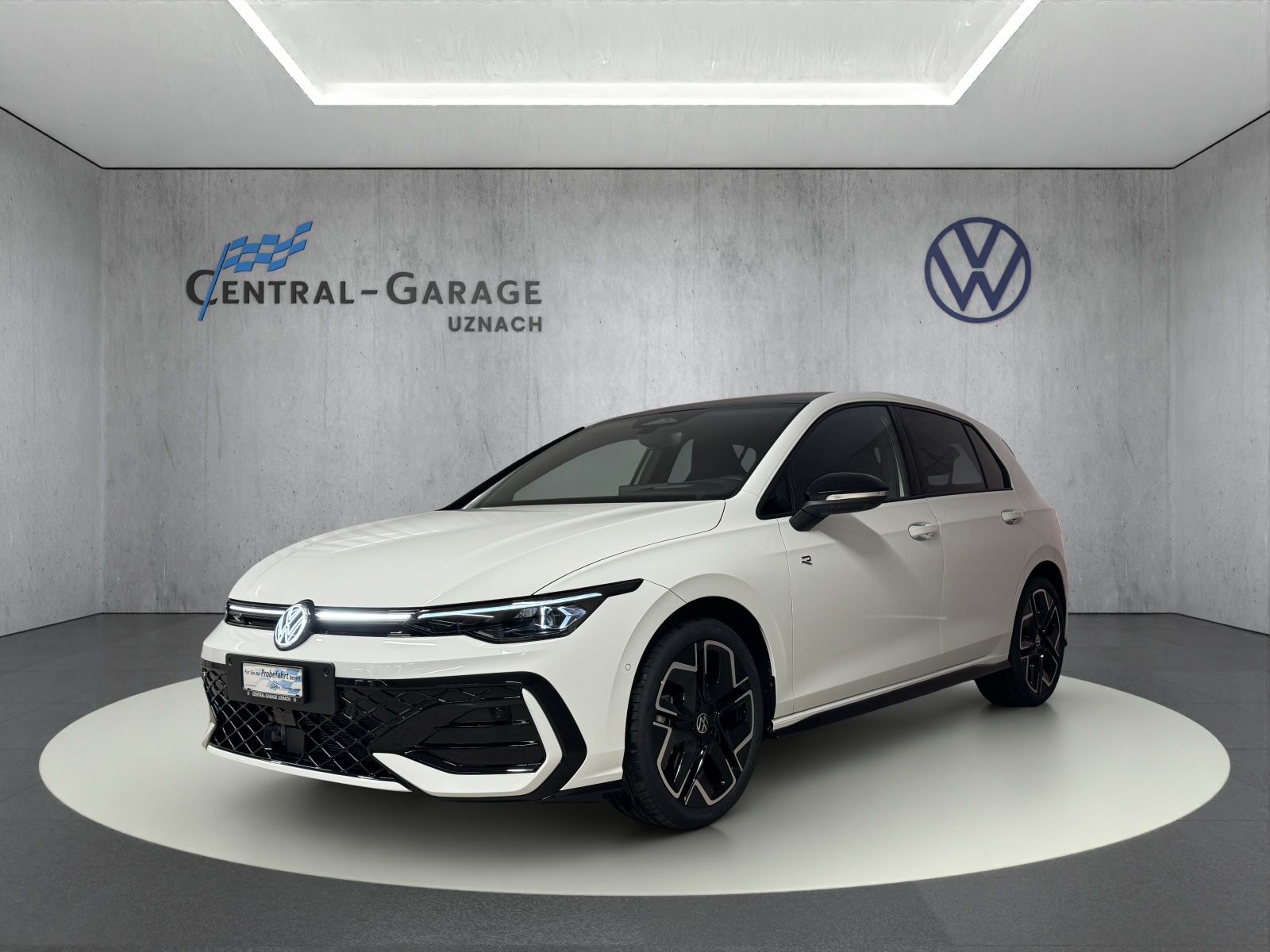 VW Golf 1.5 e TSI mHEV R-Line DSG-image-0
