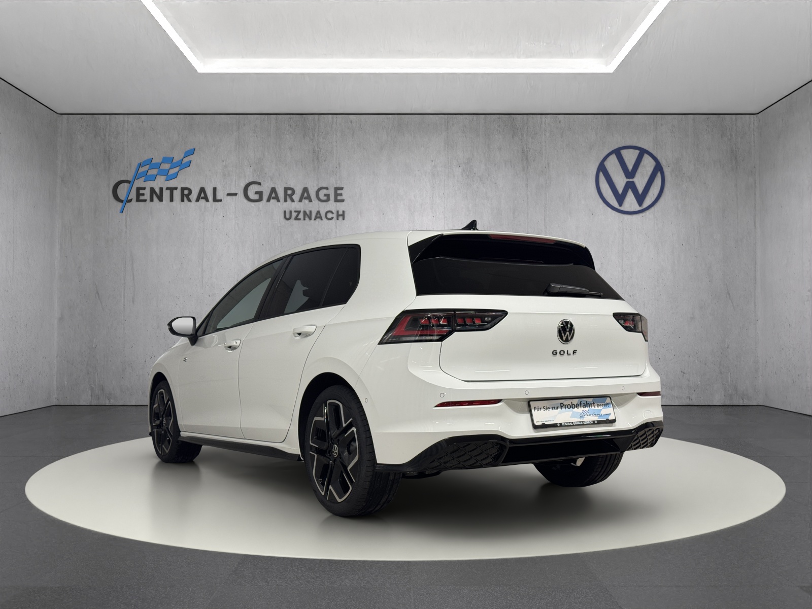 VW Golf 1.5 e TSI mHEV R-Line DSG-image-2