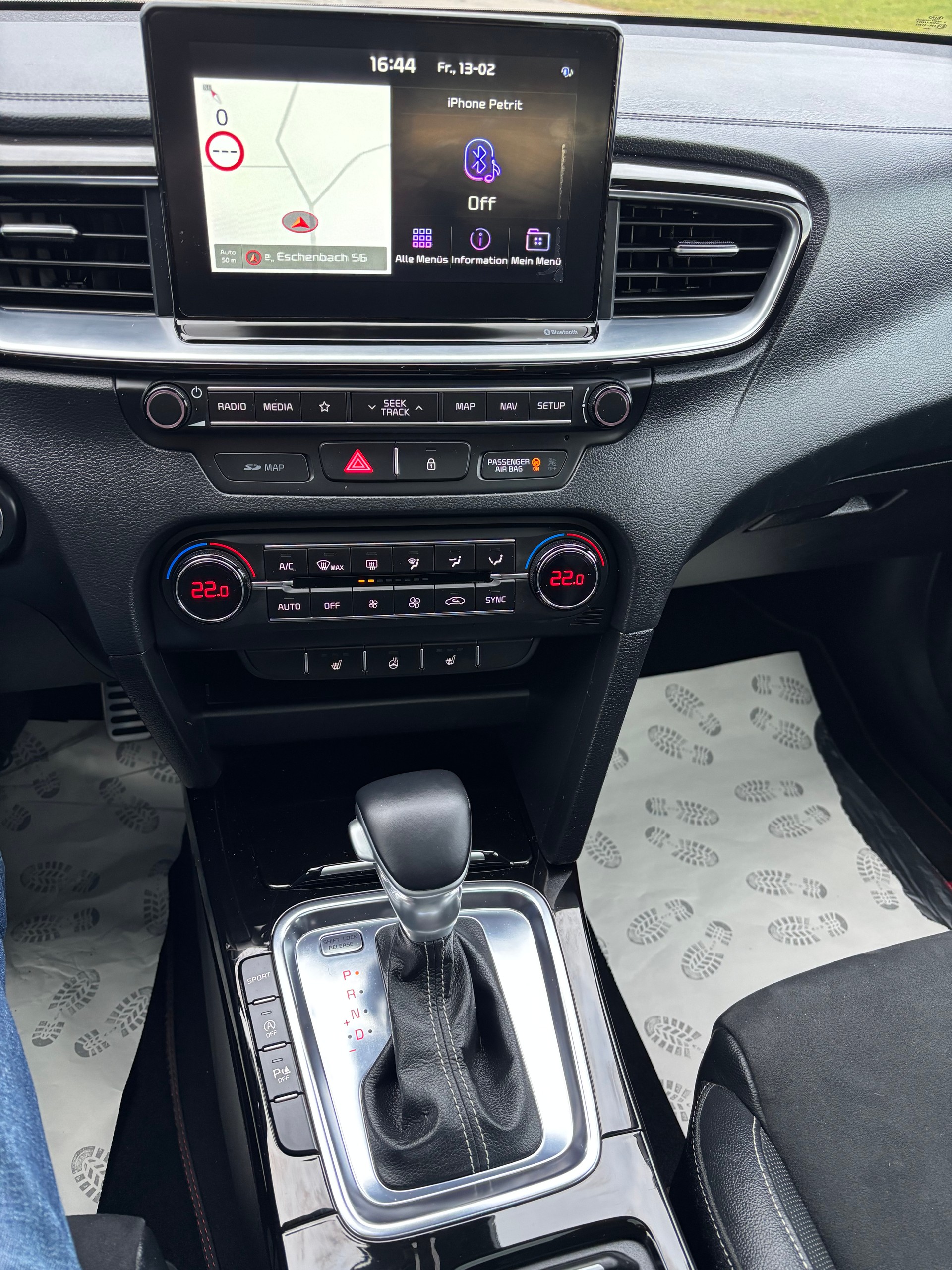 KIA ProCeed 1.4 T-GDi GT-Line DCT-image-13