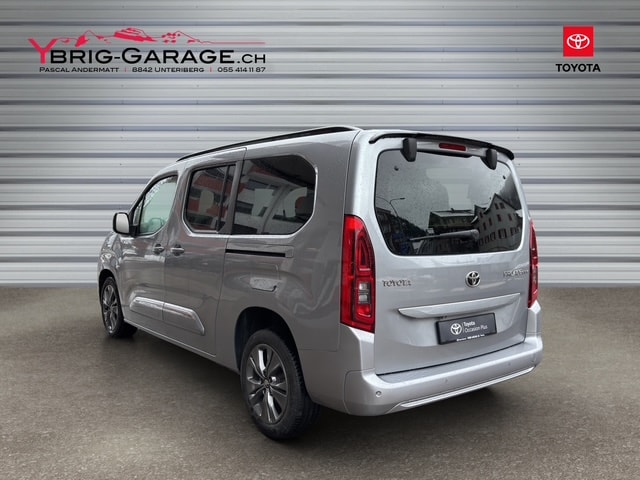 TOYOTA PROACE CITY L2 1.5 HDi 130 Shuttle-image-2