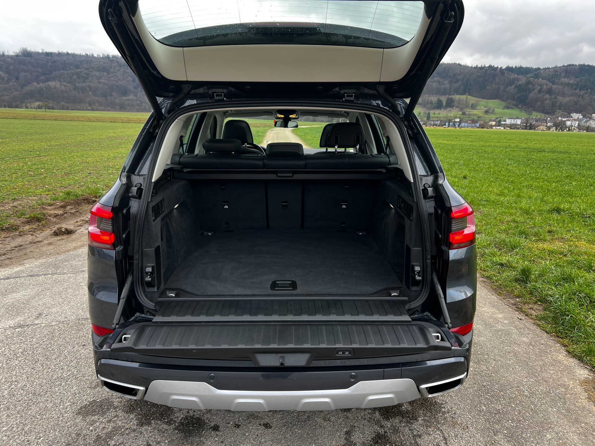 BMW X5 xDrive 30d Steptronic-image-13