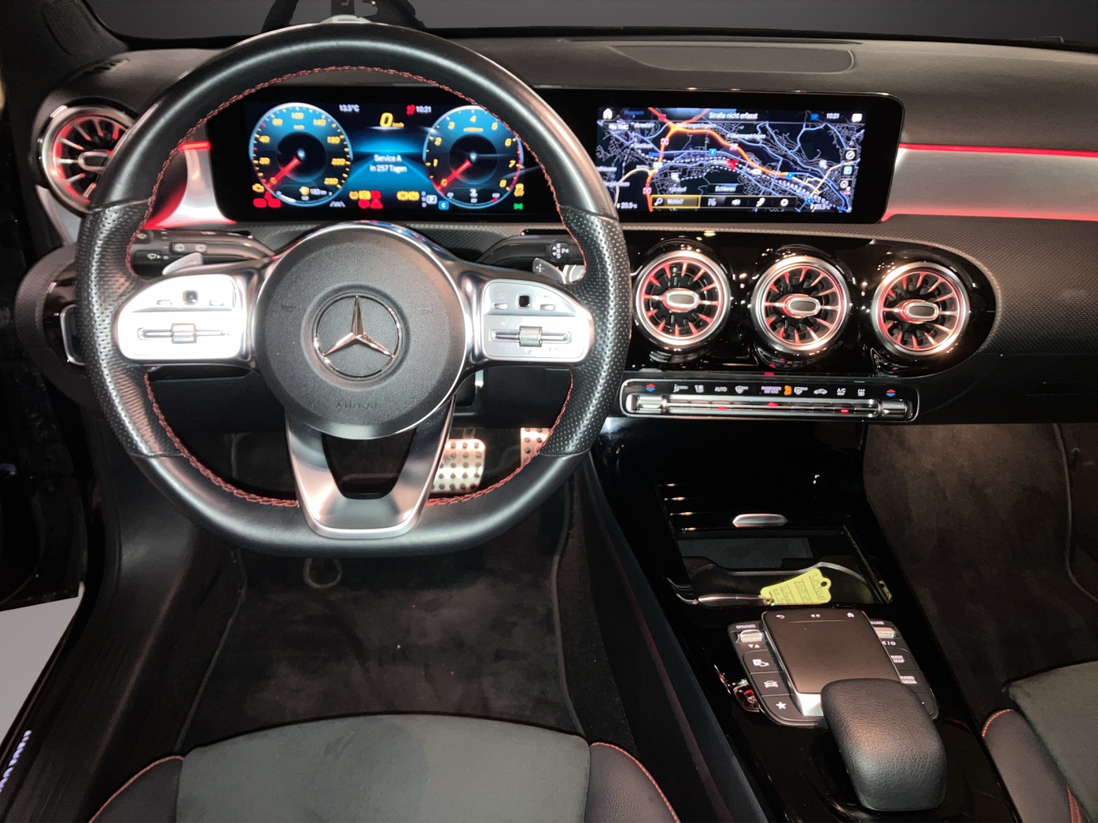 MERCEDES-BENZ A 250 4Matic AMG Line 4Matic 7G-DCT-image-6