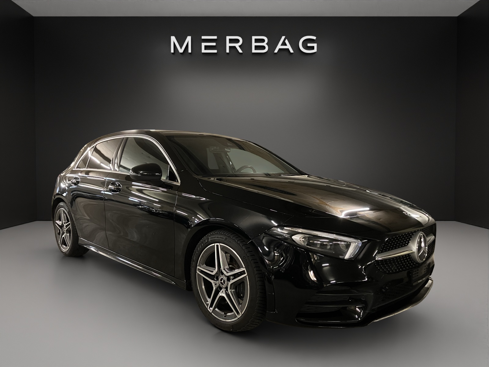 MERCEDES-BENZ A 250 4Matic AMG Line 4Matic 7G-DCT-image-0
