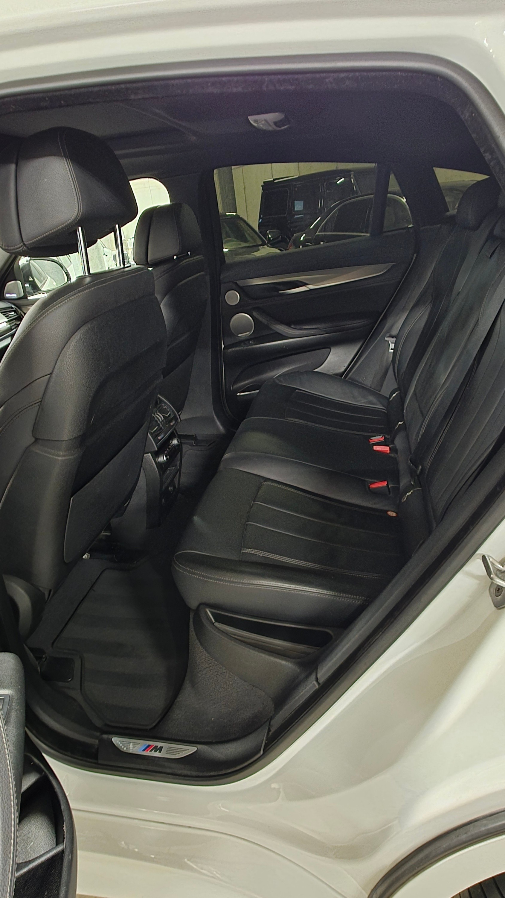 BMW X6 xDrive 40d Pure M Sport Steptronic-image-9