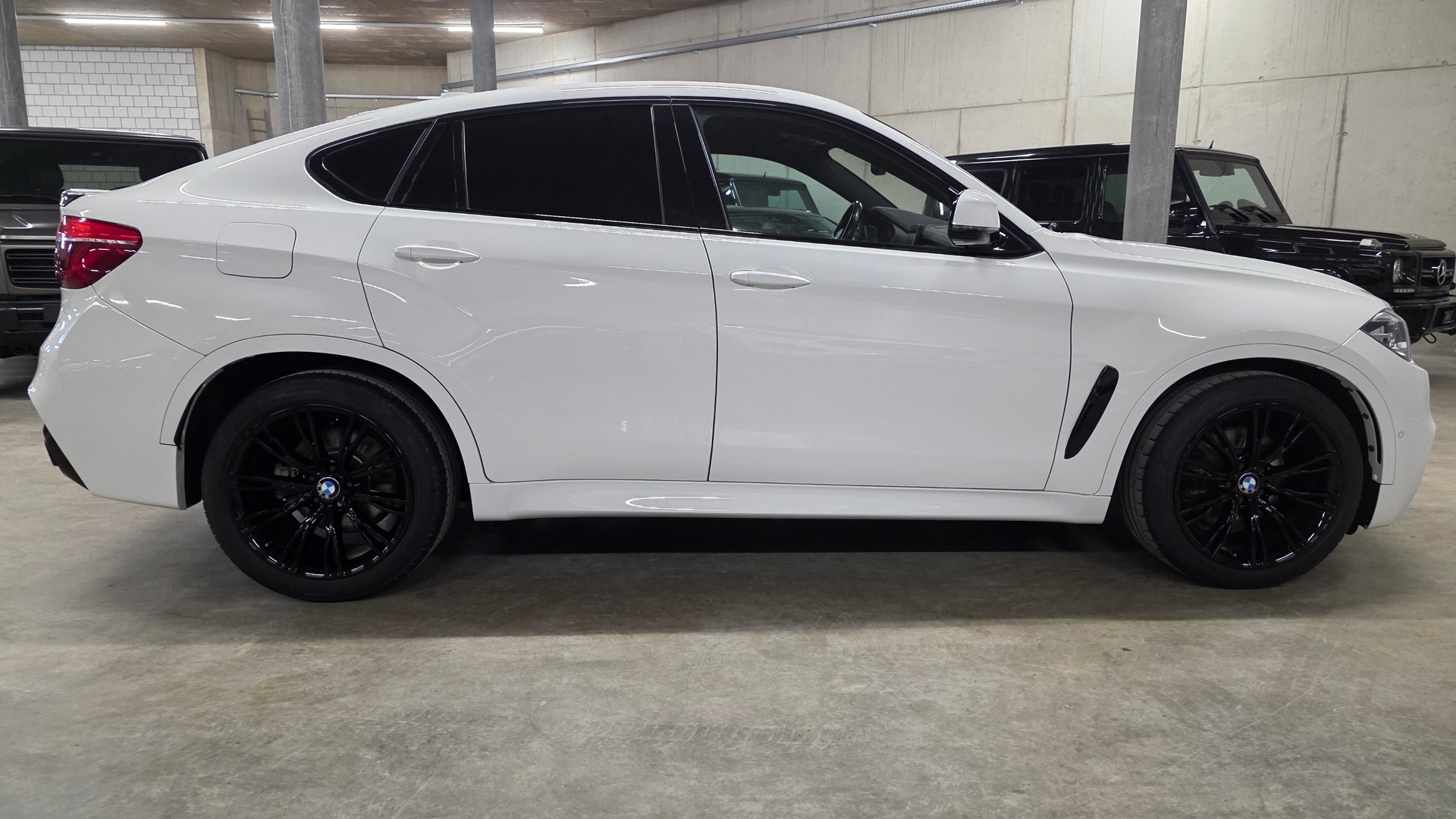 BMW X6 xDrive 40d Pure M Sport Steptronic-image-4