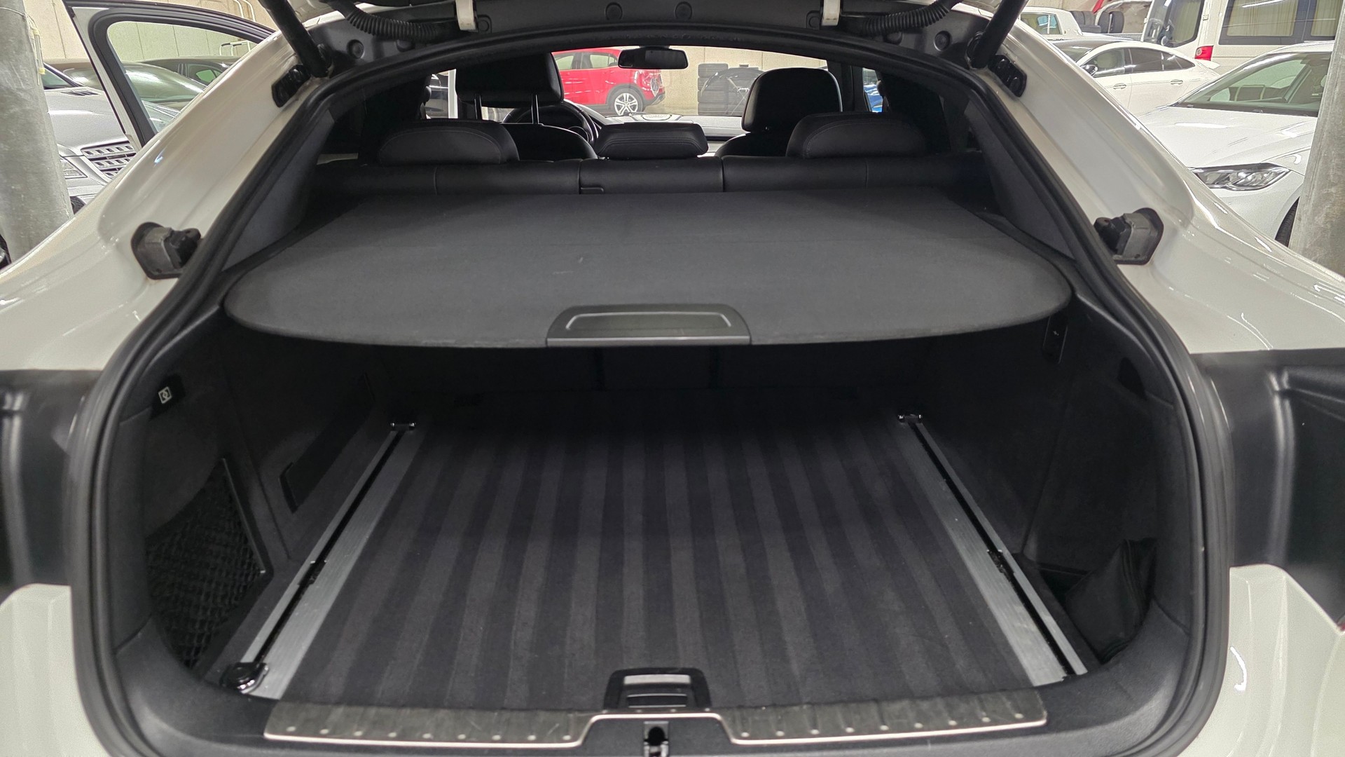 BMW X6 xDrive 40d Pure M Sport Steptronic-image-11