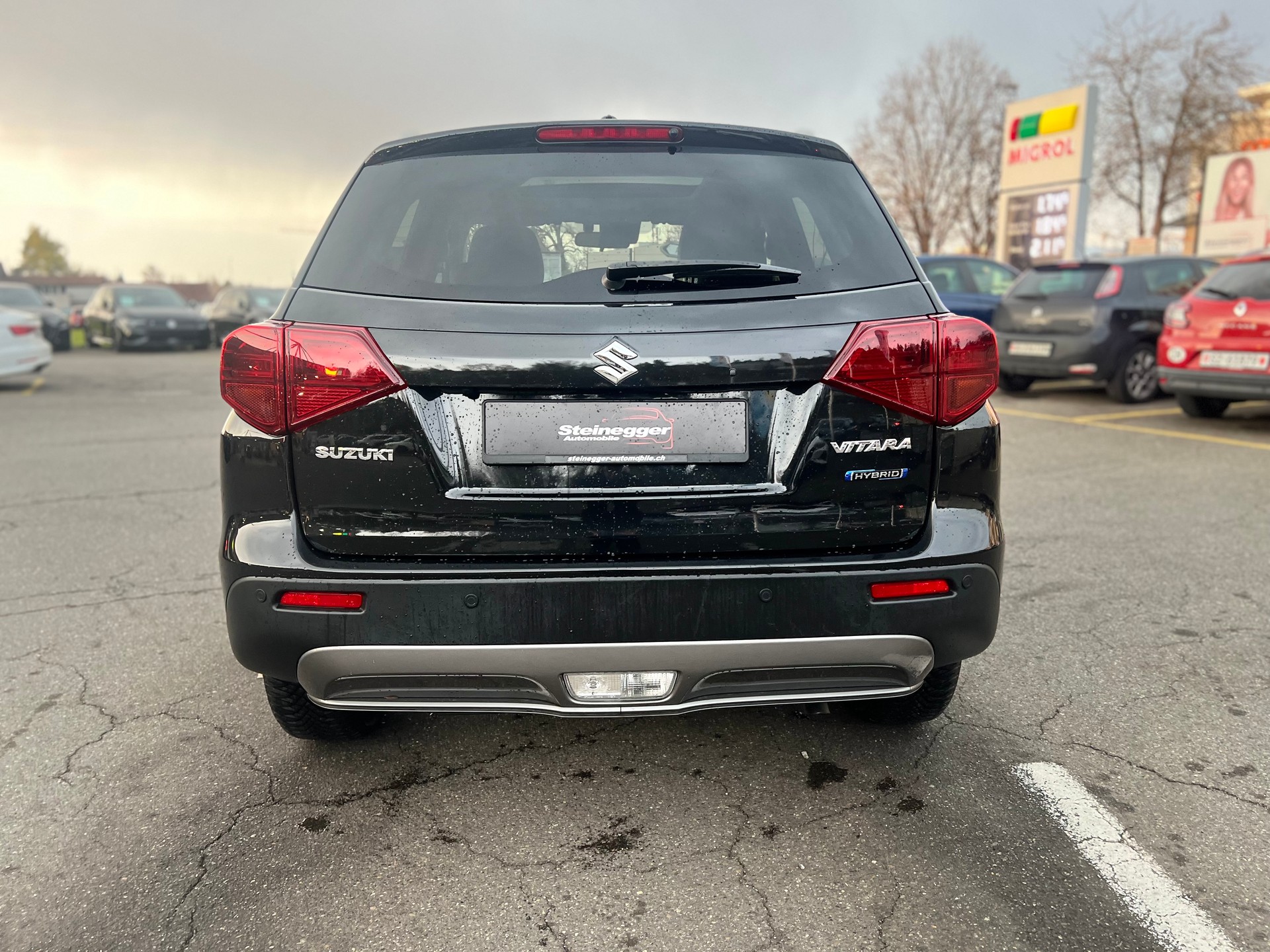 SUZUKI Vitara 1.5 Hybrid Piz Sulai Top 4x4 AGS-image-9
