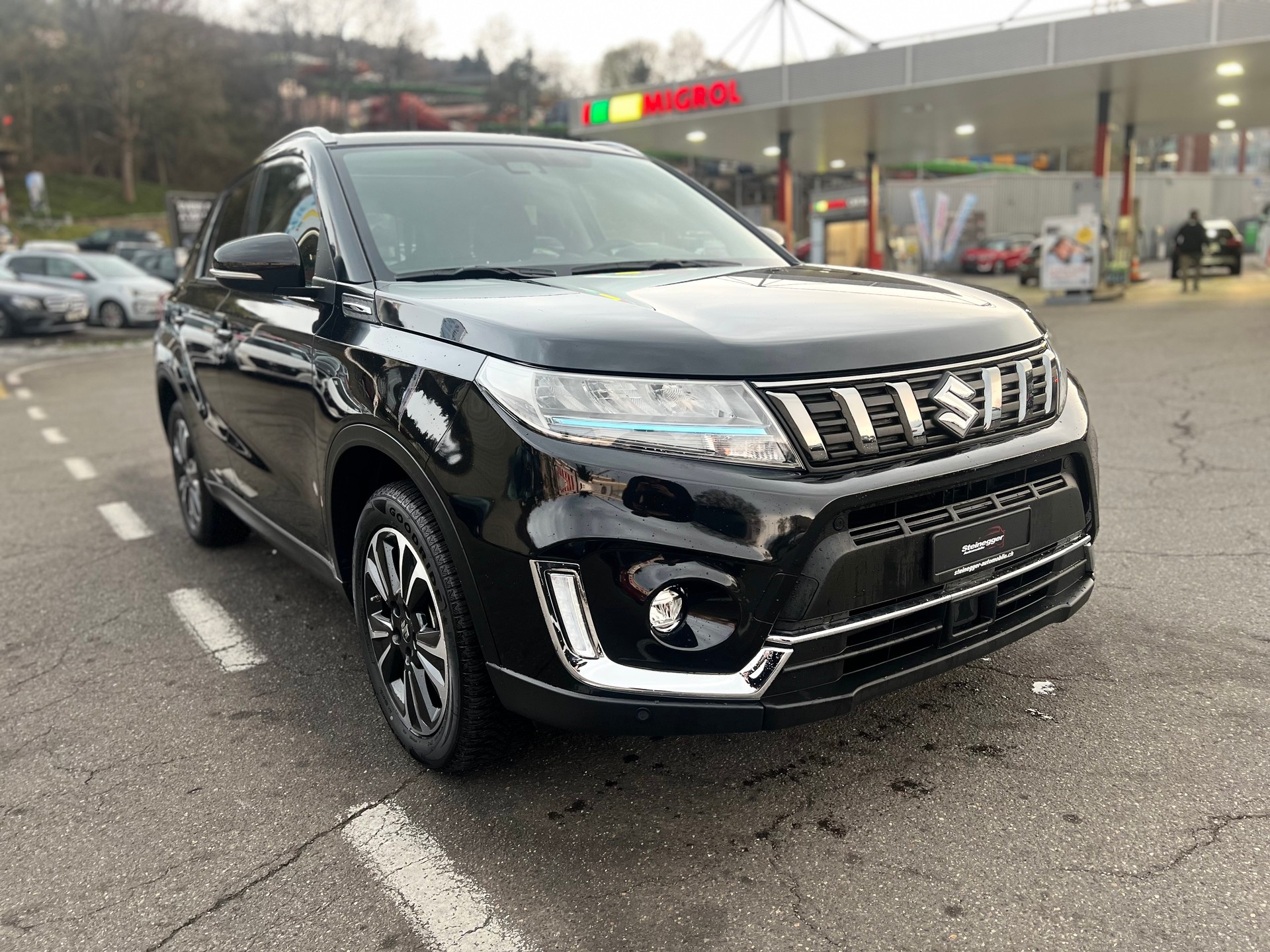 SUZUKI Vitara 1.5 Hybrid Piz Sulai Top 4x4 AGS-showroom-element-1