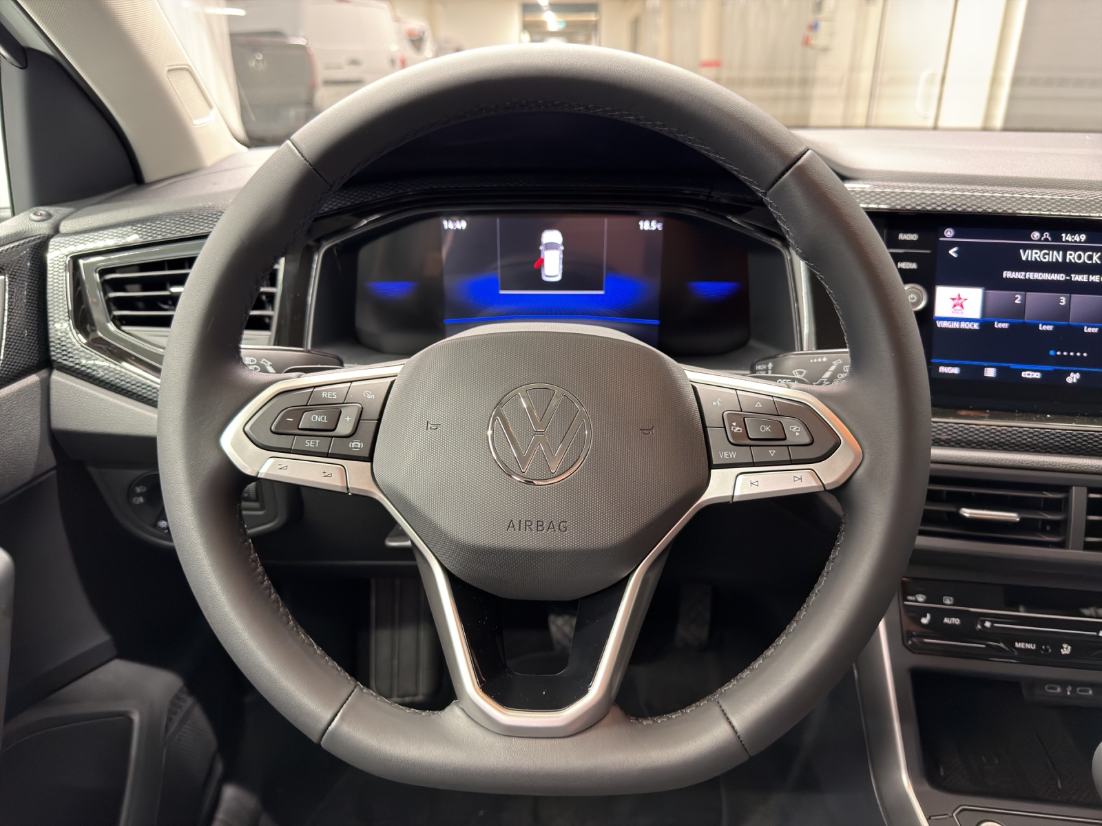 VW Polo 1.0 TSI Life-image-10