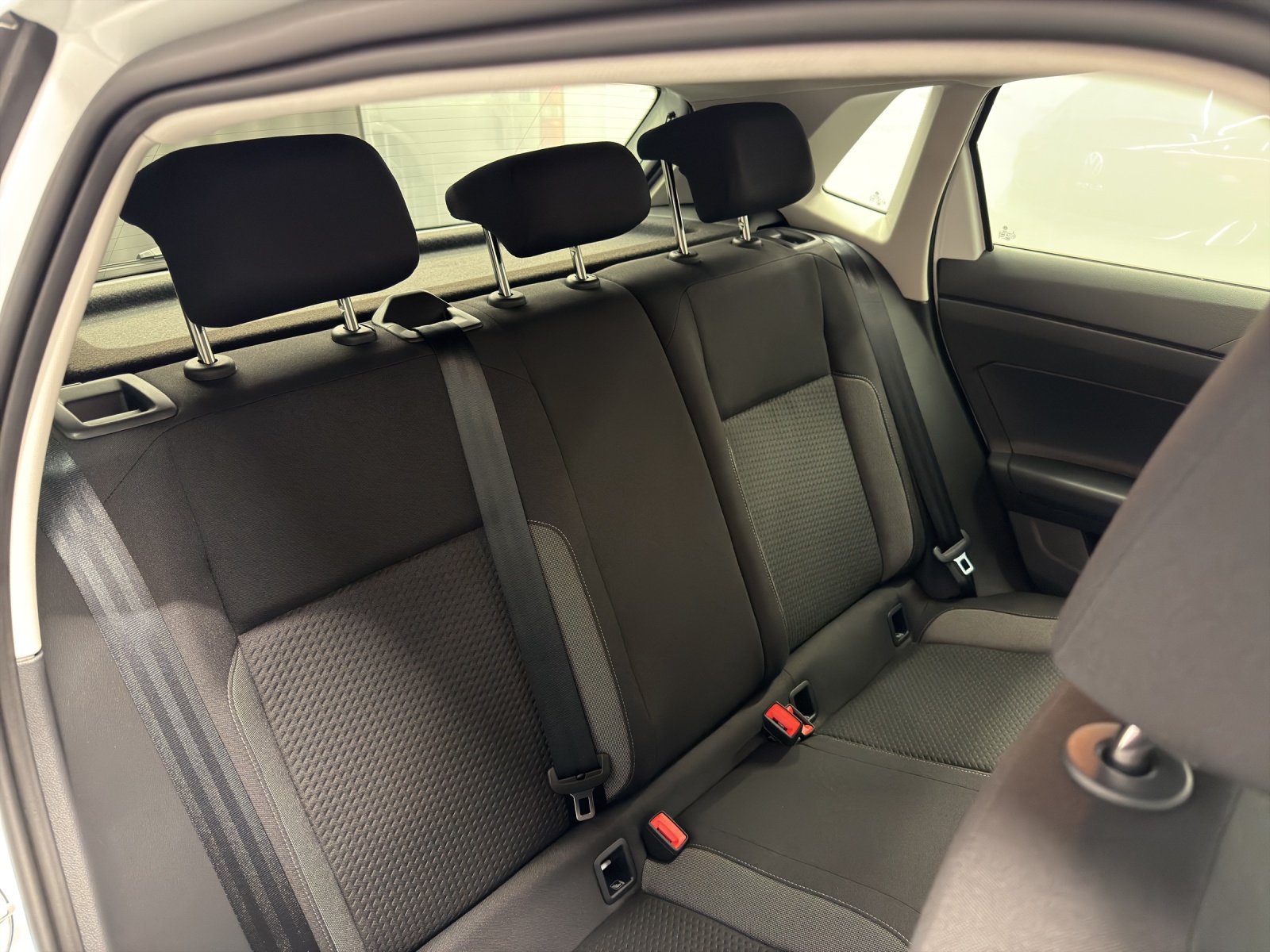 VW Polo 1.0 TSI Life-image-8
