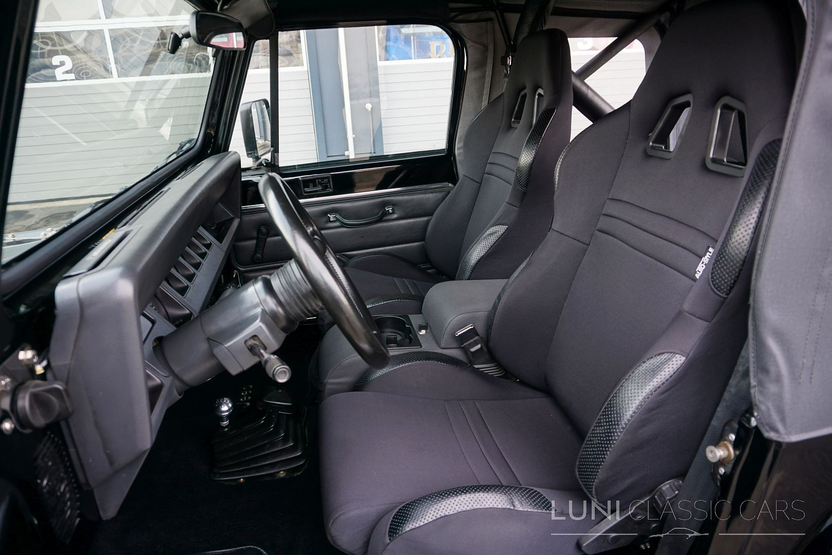 JEEP Wrangler Islander 4.0 H.O.-image-13