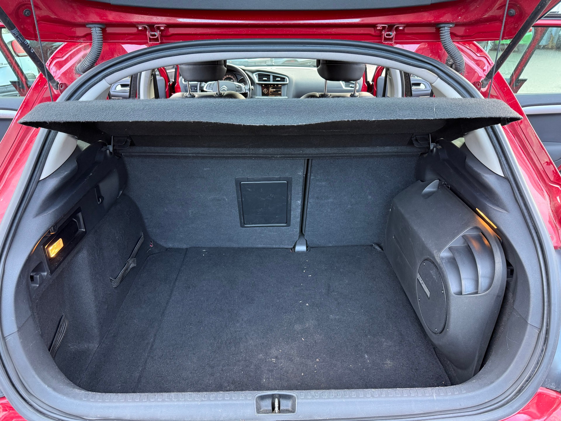 CITROEN C4 Berline 1.6 THP Exclusive EGS6-image-11