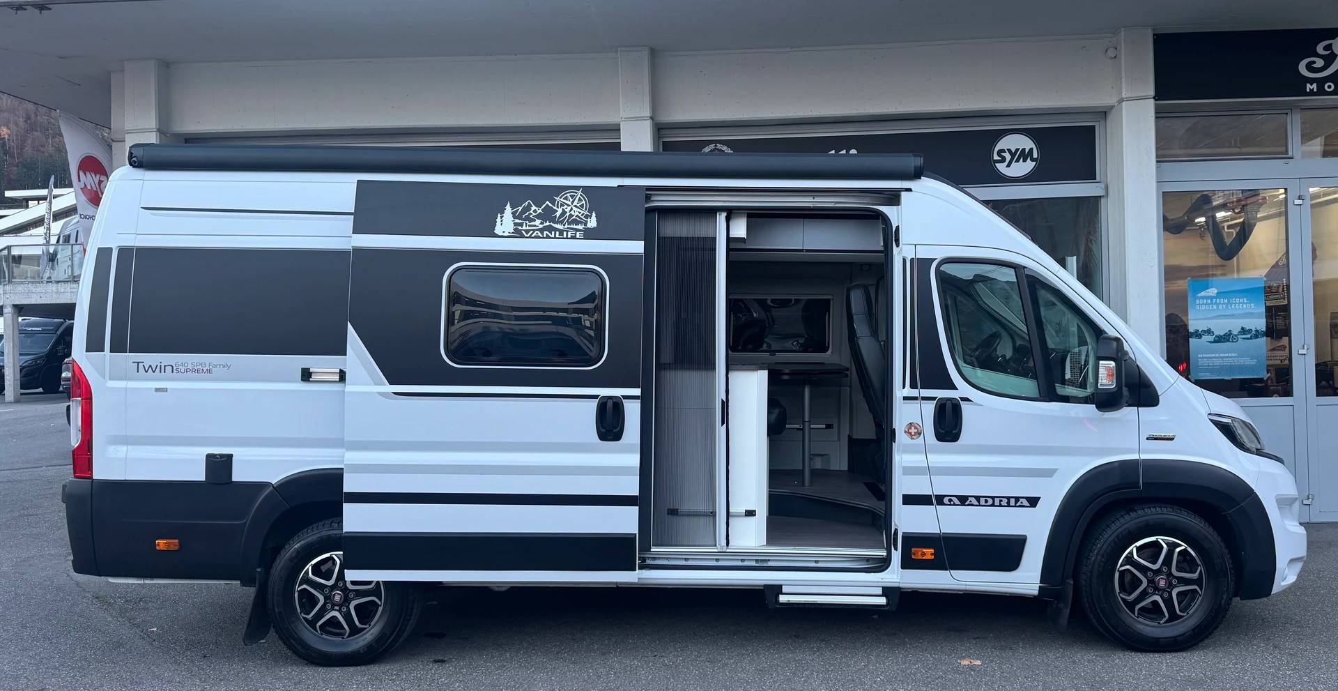 ADRIA Twin 640 SPB Family Supreme-showroom-element-2