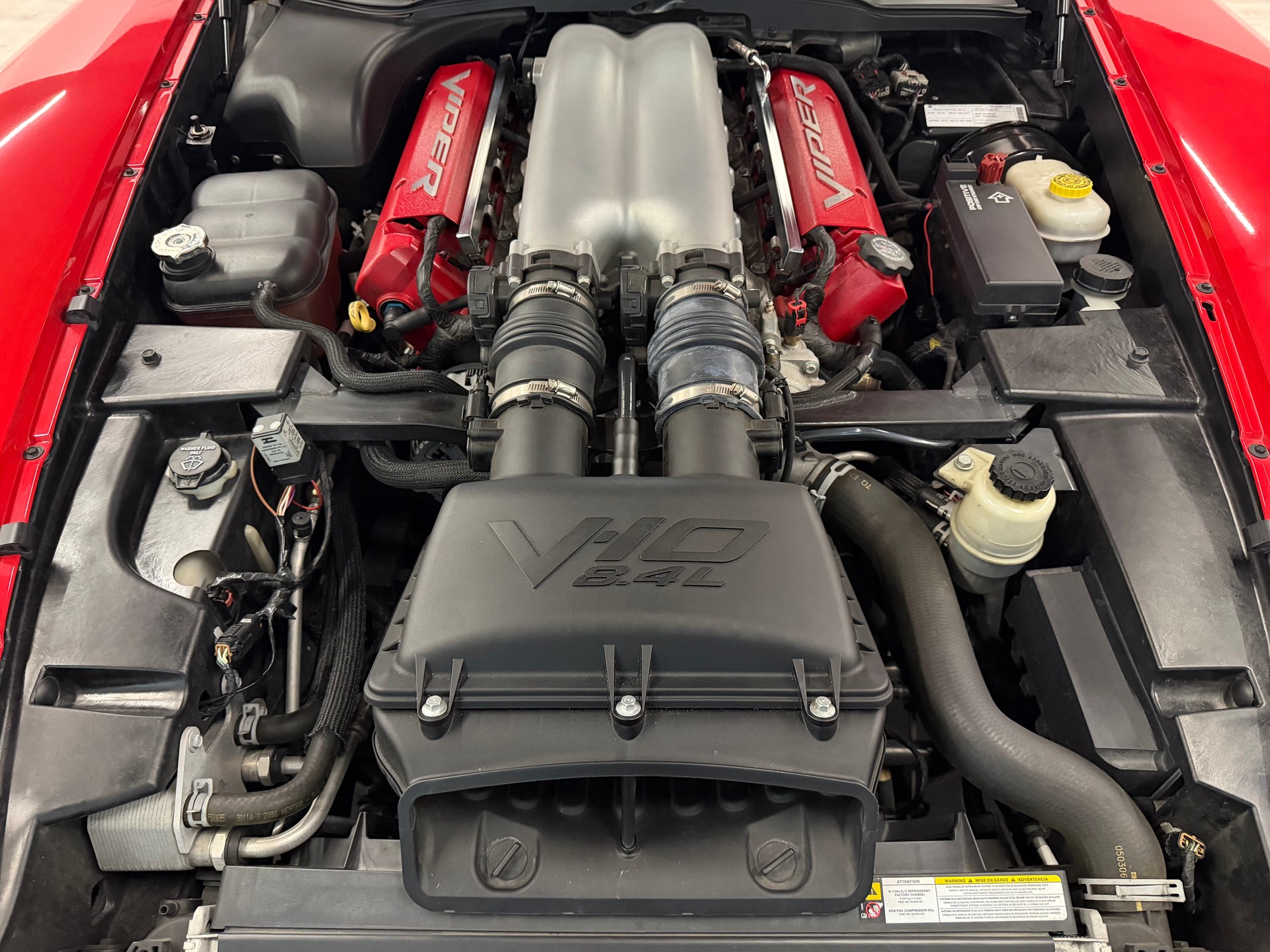 DODGE Viper SRT-10-image-19