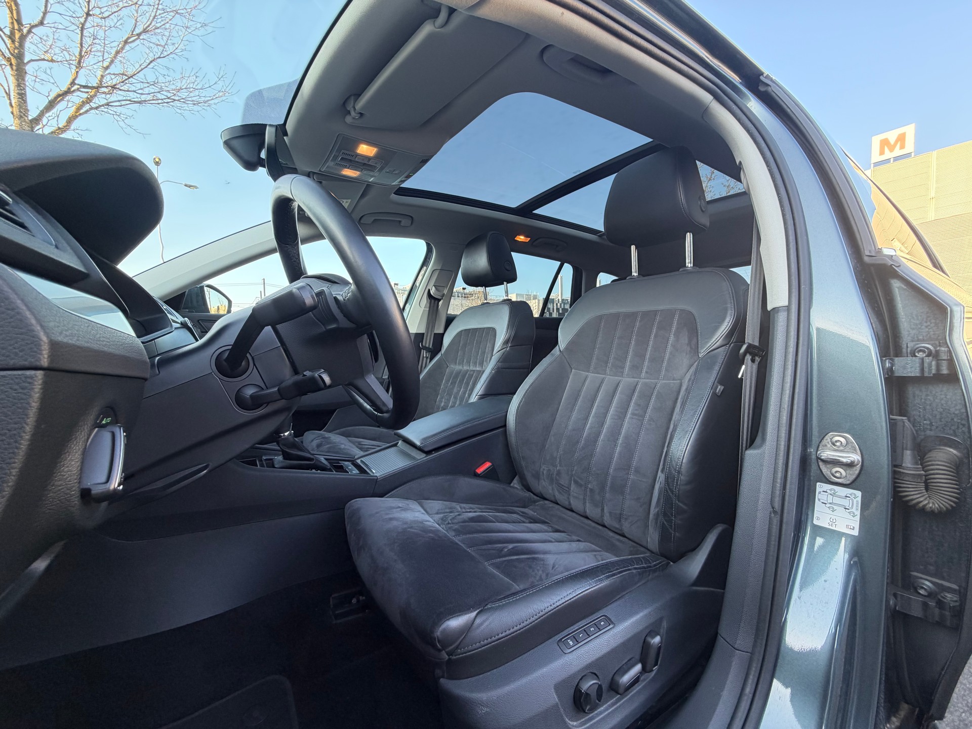 SKODA Superb Combi 2.0 TSI Style DSG 4x4-image-8