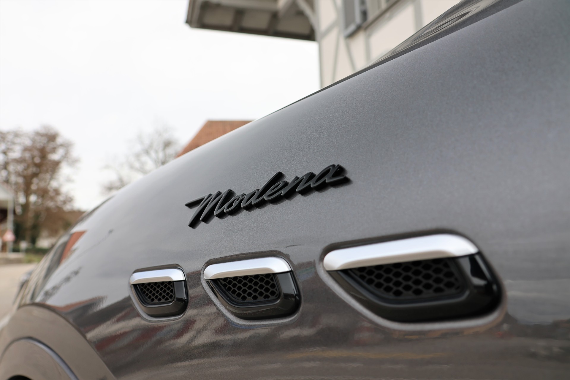 MASERATI Grecale 2.0 MHEV Modena Hybrid Automatica (CH)-image-8