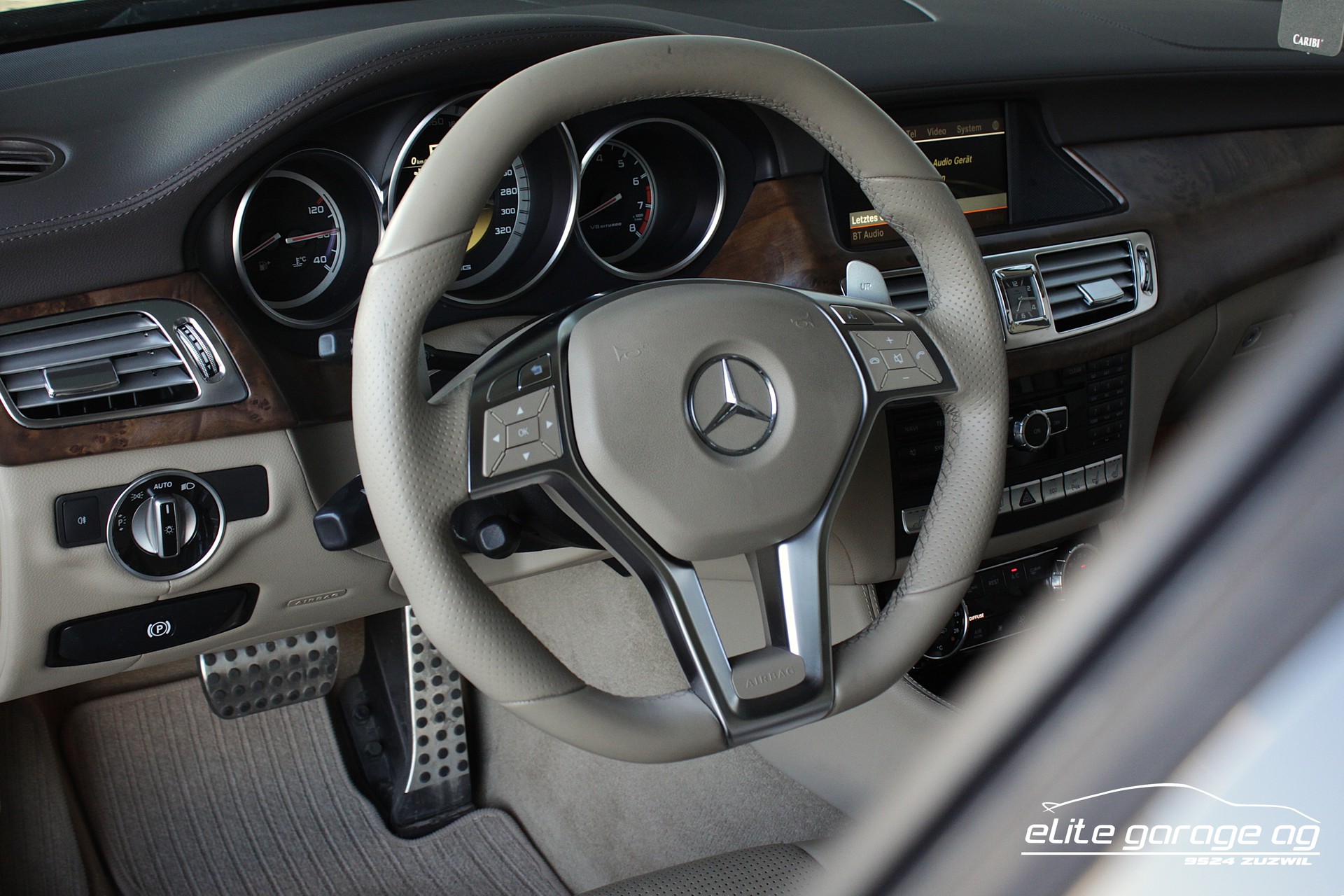 MERCEDES-BENZ CLS 63 AMG Speedshift MCT 700 PS-image-14