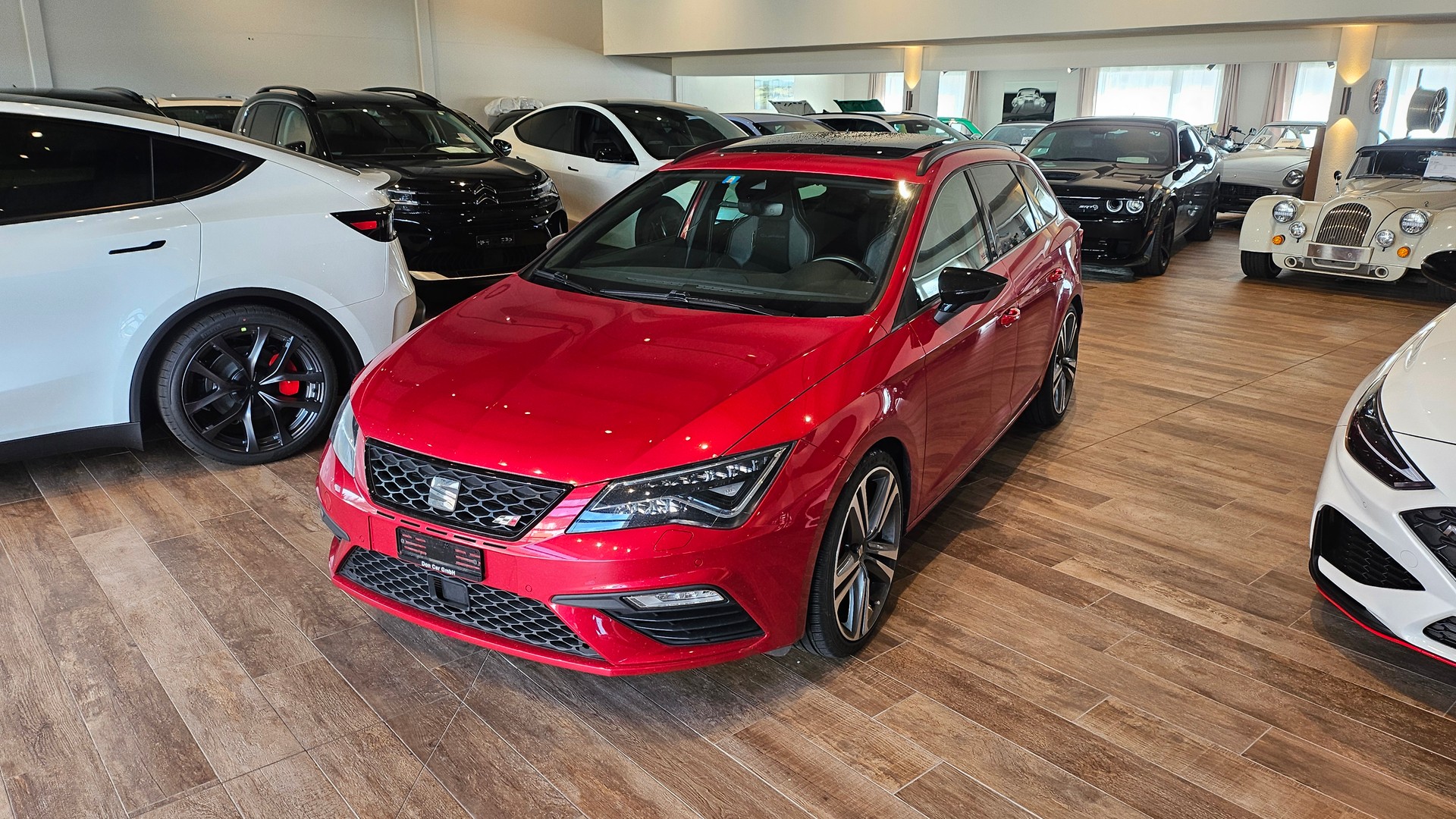 SEAT Leon ST 2.0 TSI Cupra 300 4 Drive DSG-image-1