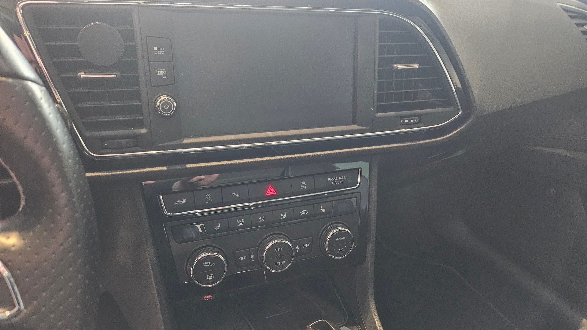 SEAT Leon ST 2.0 TSI Cupra 300 4 Drive DSG-image-27