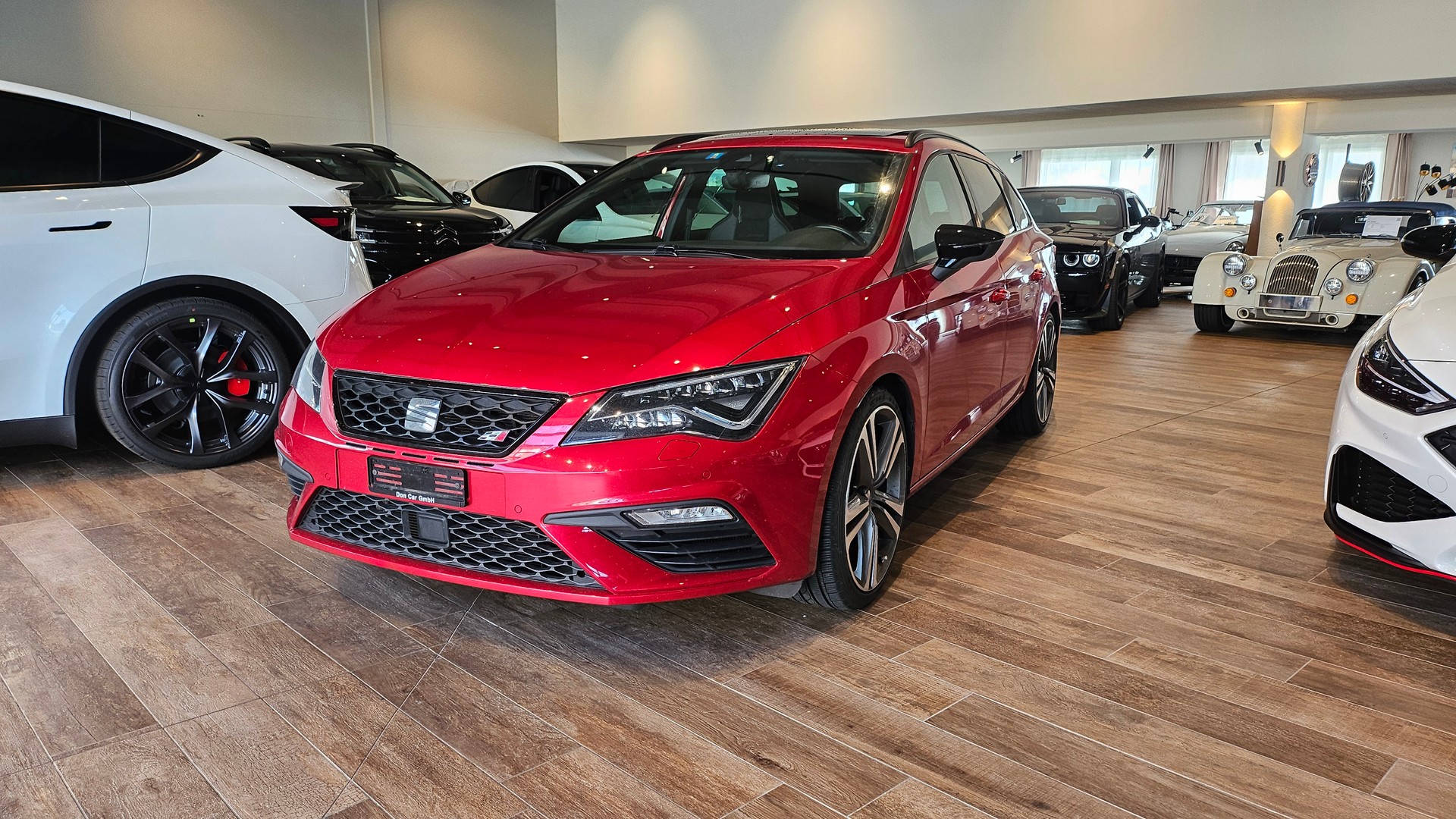 SEAT Leon ST 2.0 TSI Cupra 300 4 Drive DSG-image-0