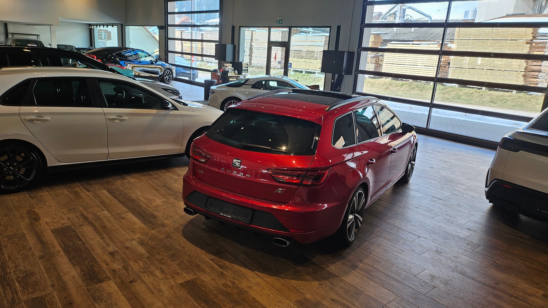 SEAT Leon ST 2.0 TSI Cupra 300 4 Drive DSG-image-10
