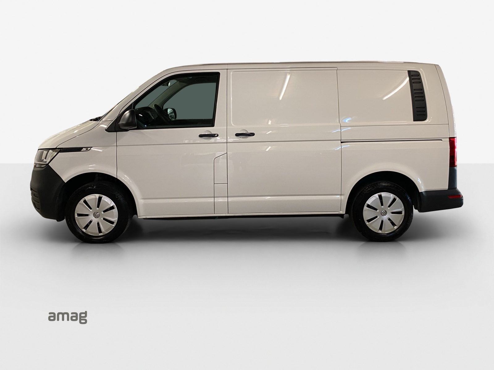 VW T6.1 2.0 TDI 4Motion-image-1
