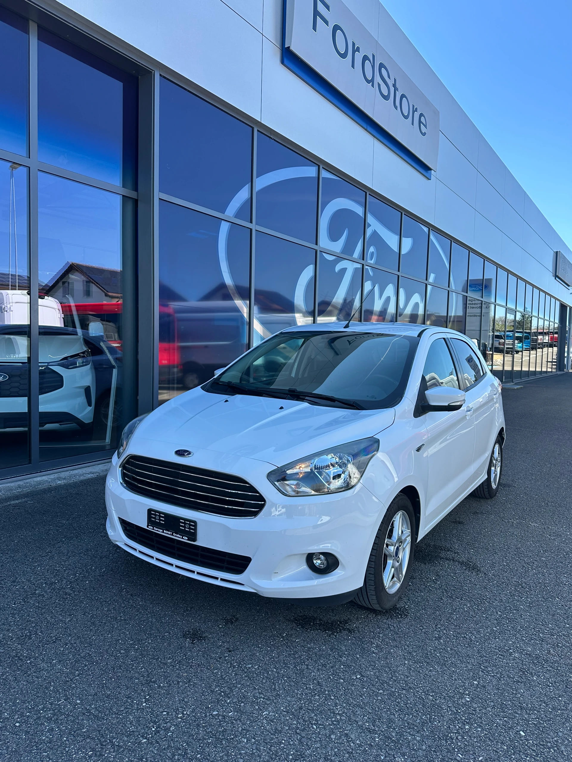 FORD Ka+ 1.2 Ti-VCT 85 Cool&Sound-image-0