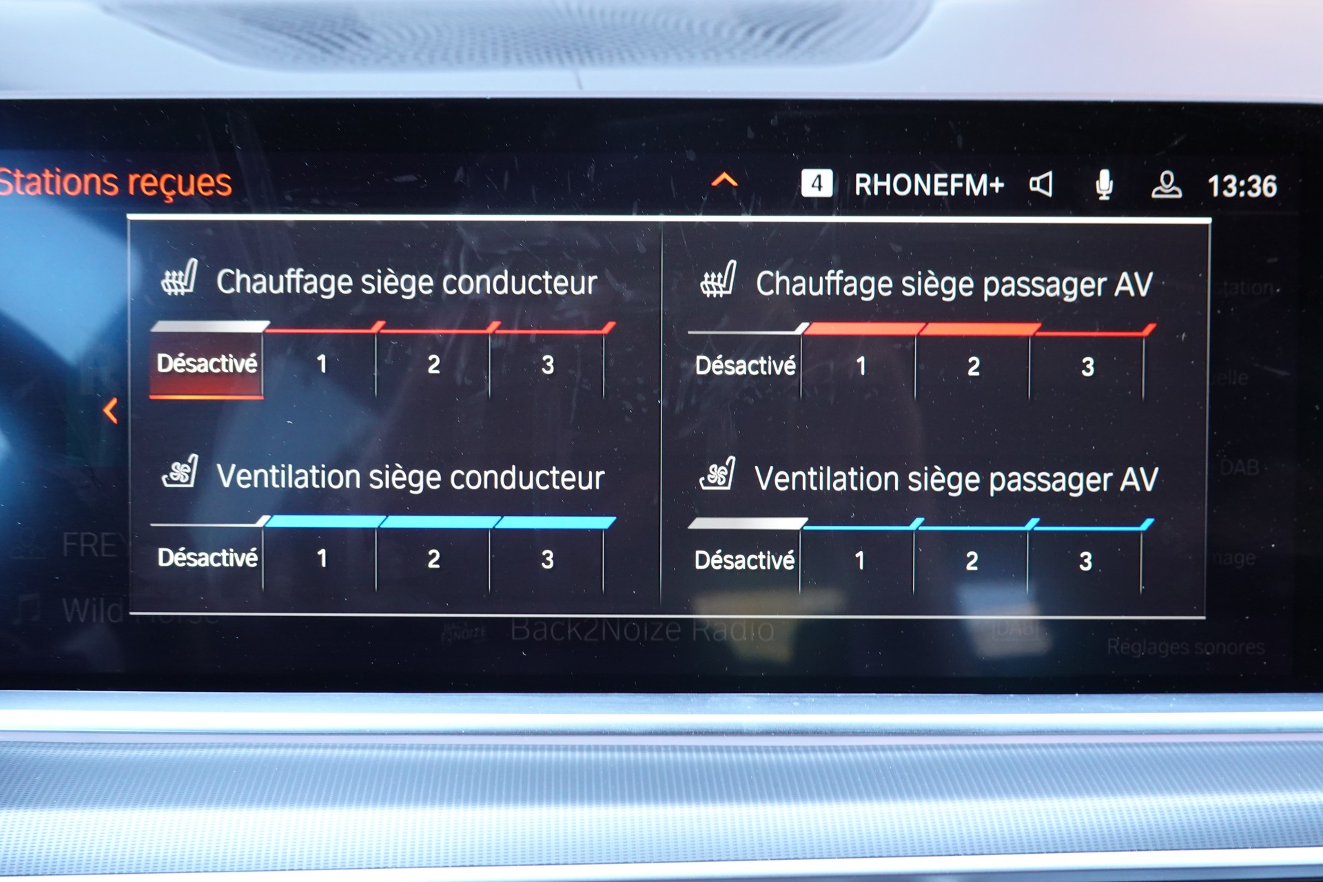 BMW X5 xDrive 48V 40d M Sport * CH Auto * Harman Kardon * Camera 360 * Roues 22 * Toutes aides Conduites *-image-15