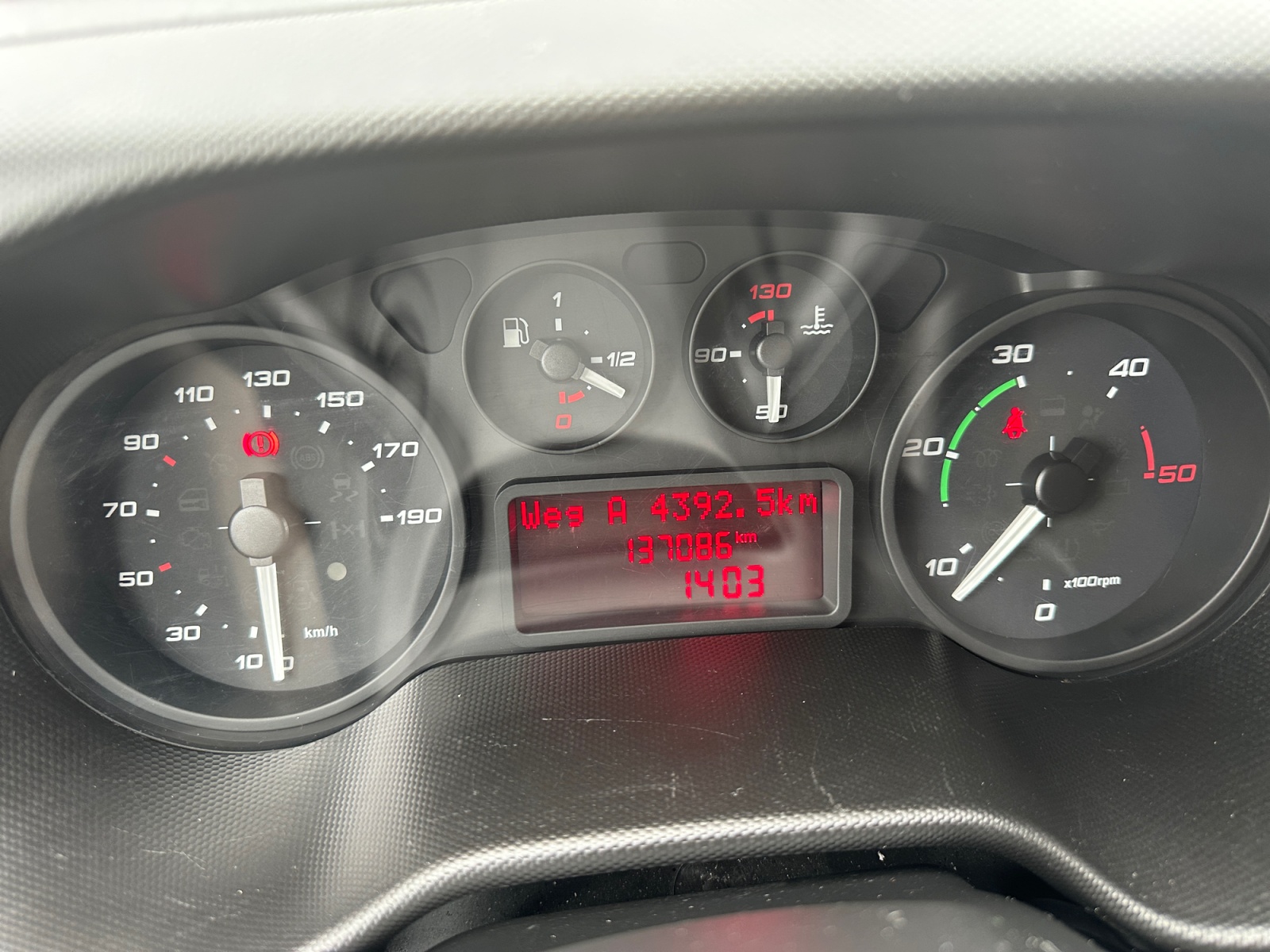 IVECO 35 S 15 Koffer Hebebühne AHK-image-7