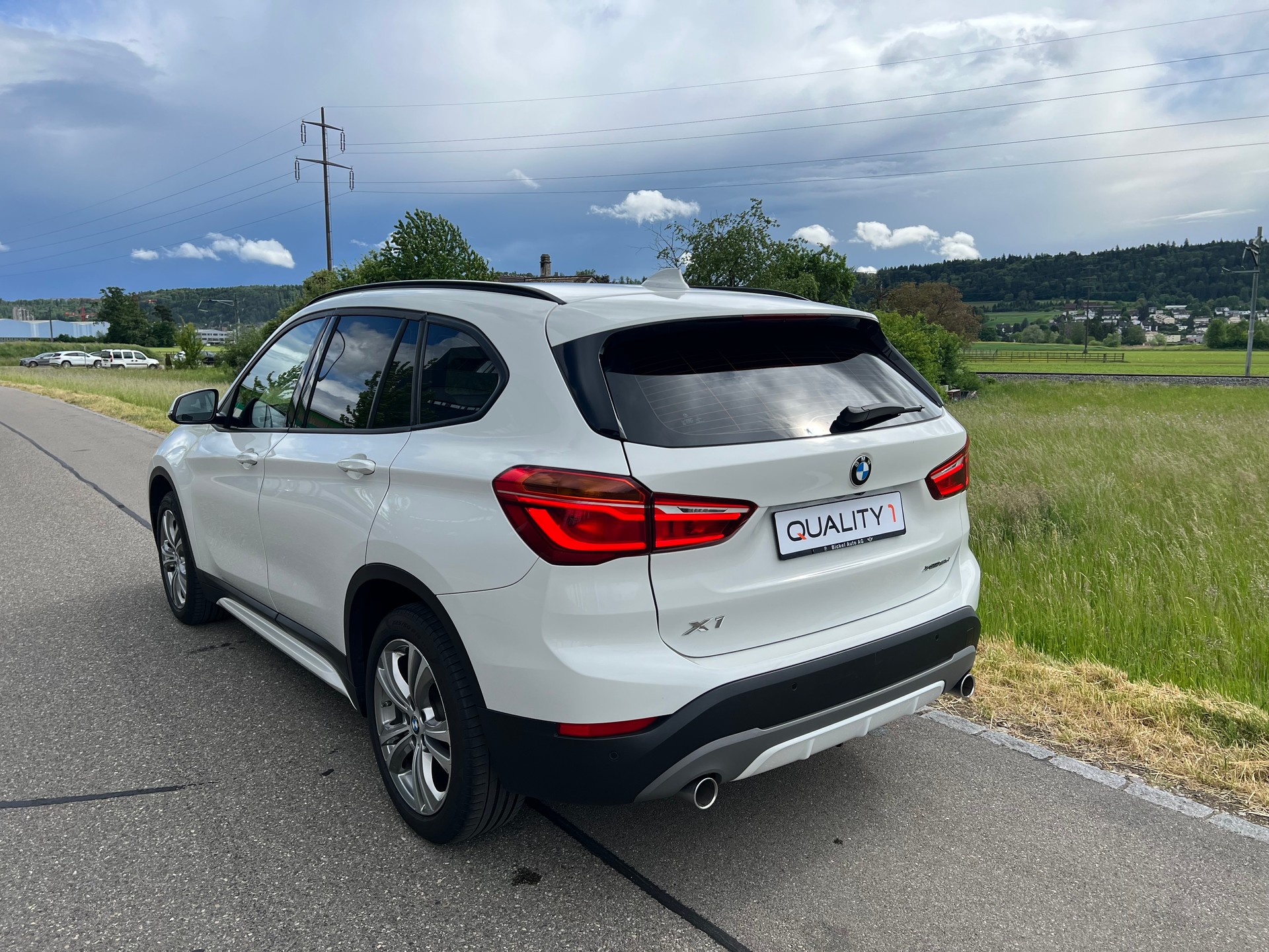 BMW X1 xDrive 18d Steptronic- 4X4-image-9