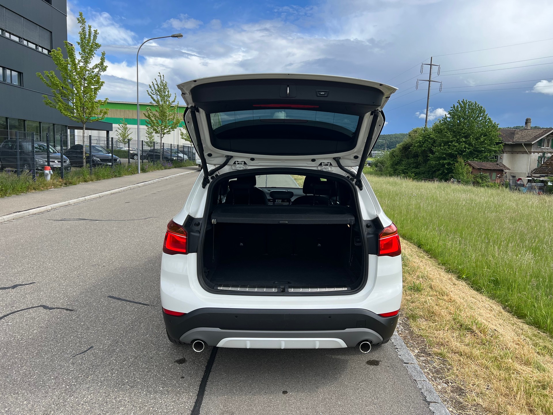 BMW X1 xDrive 18d Steptronic- 4X4-image-12