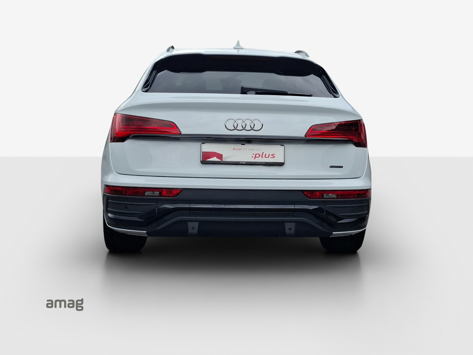AUDI Q5 Sportback 40 TDI Blackedition quattro S-tronic-image-3