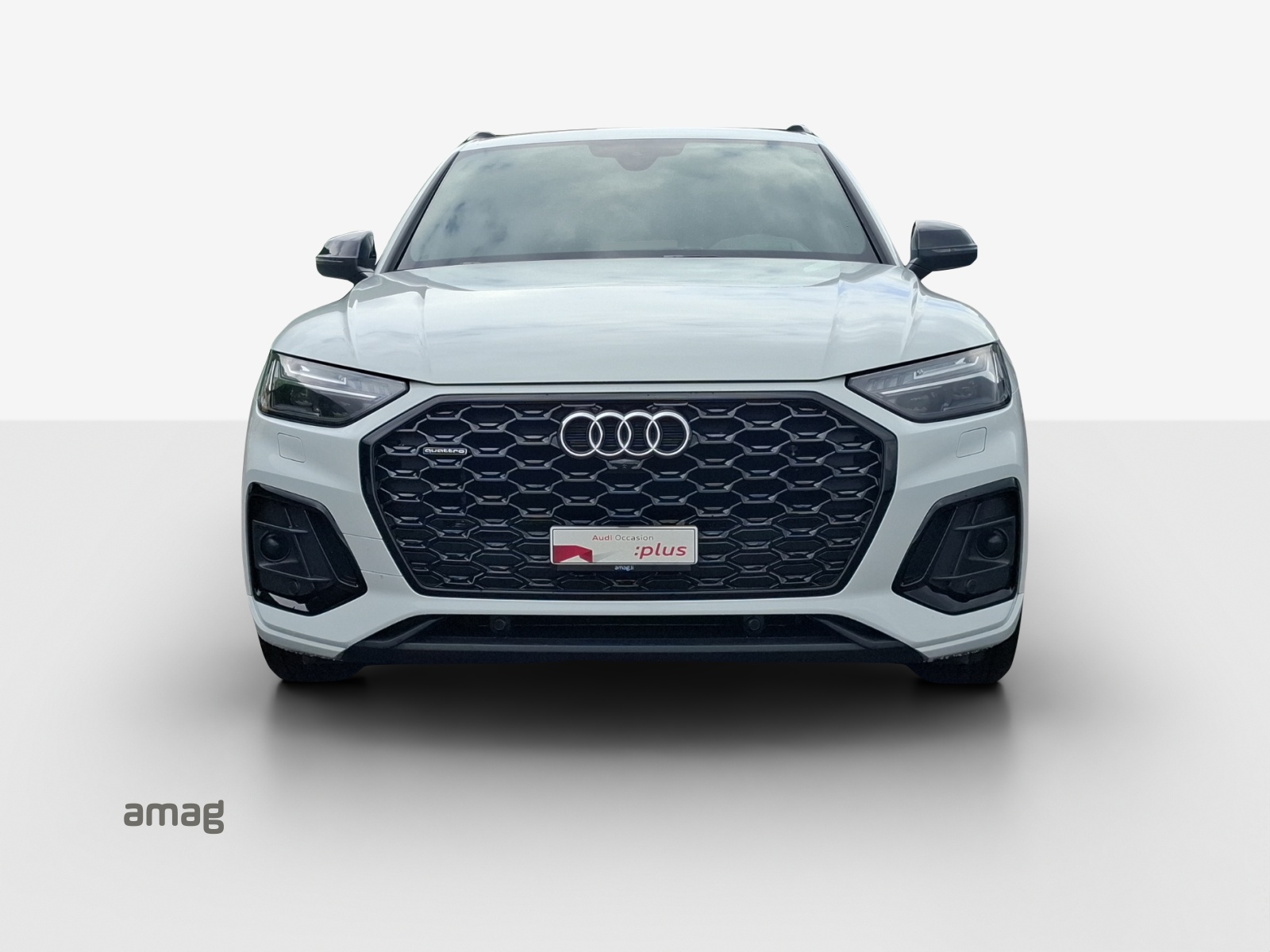 AUDI Q5 Sportback 40 TDI Blackedition quattro S-tronic-image-6