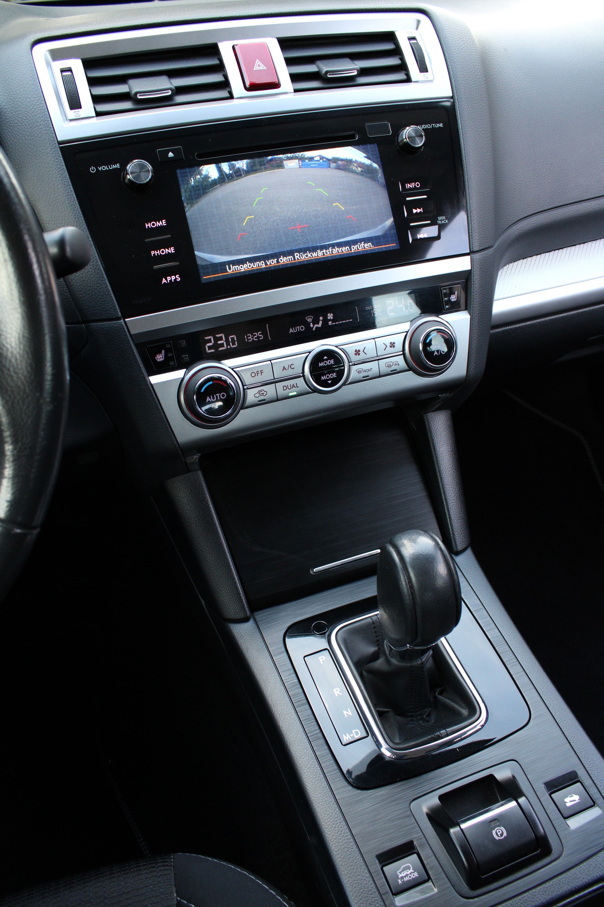 SUBARU Outback 2.5i Swiss AWD Lineartronic-image-14